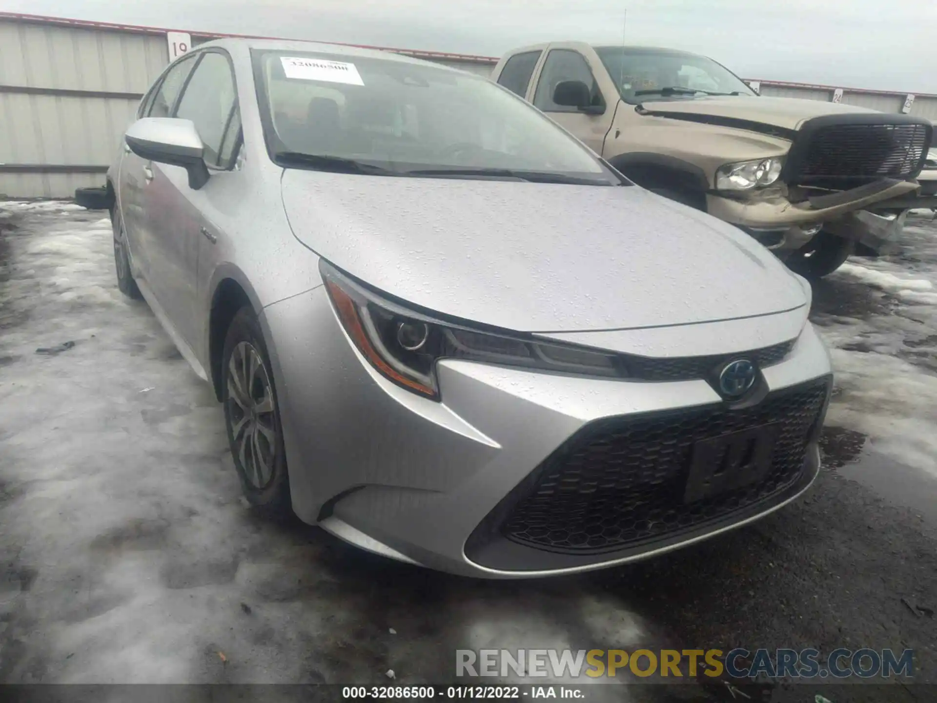 1 Photograph of a damaged car JTDEAMDE6MJ003422 TOYOTA COROLLA 2021