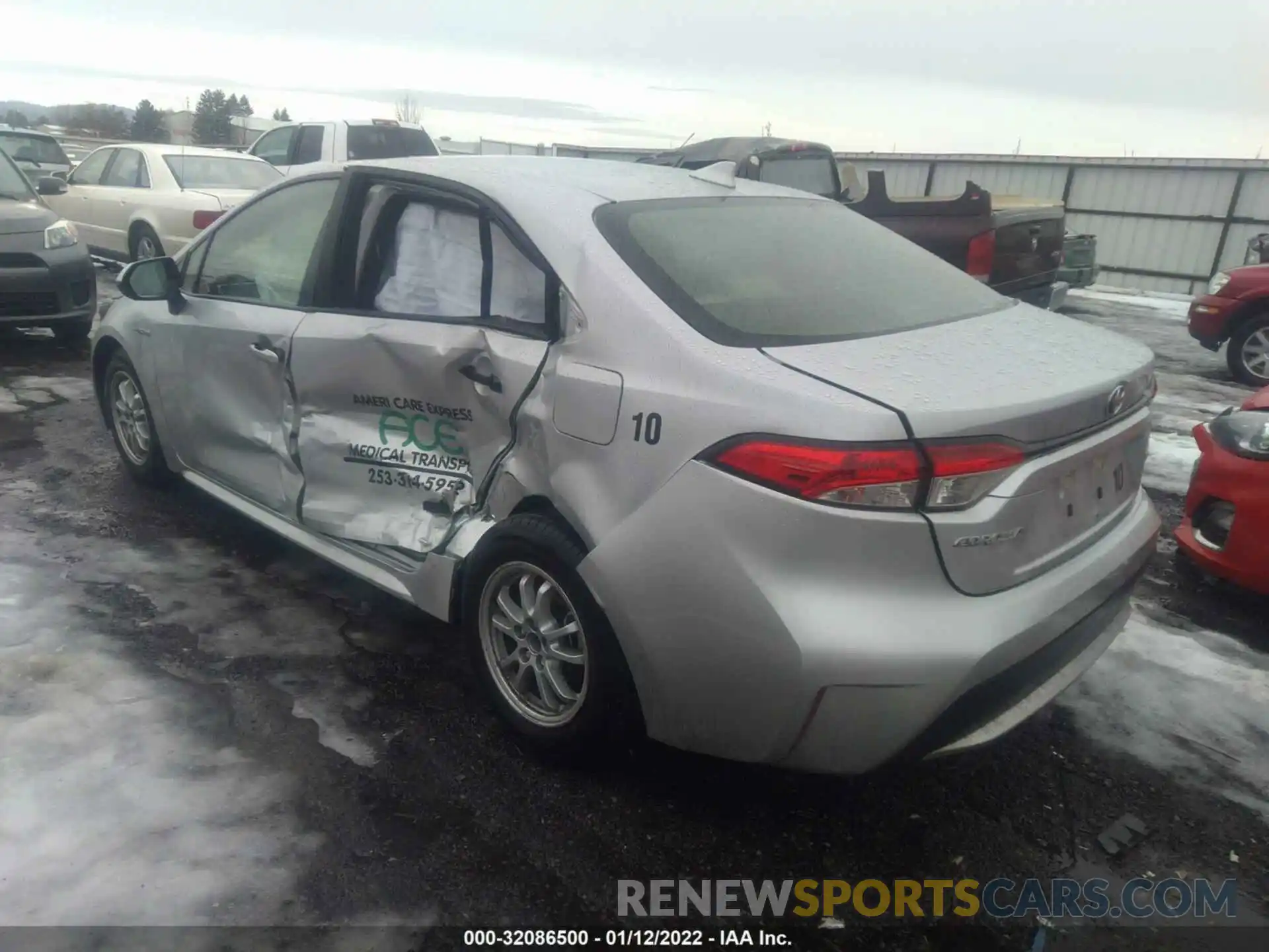 3 Photograph of a damaged car JTDEAMDE6MJ003422 TOYOTA COROLLA 2021