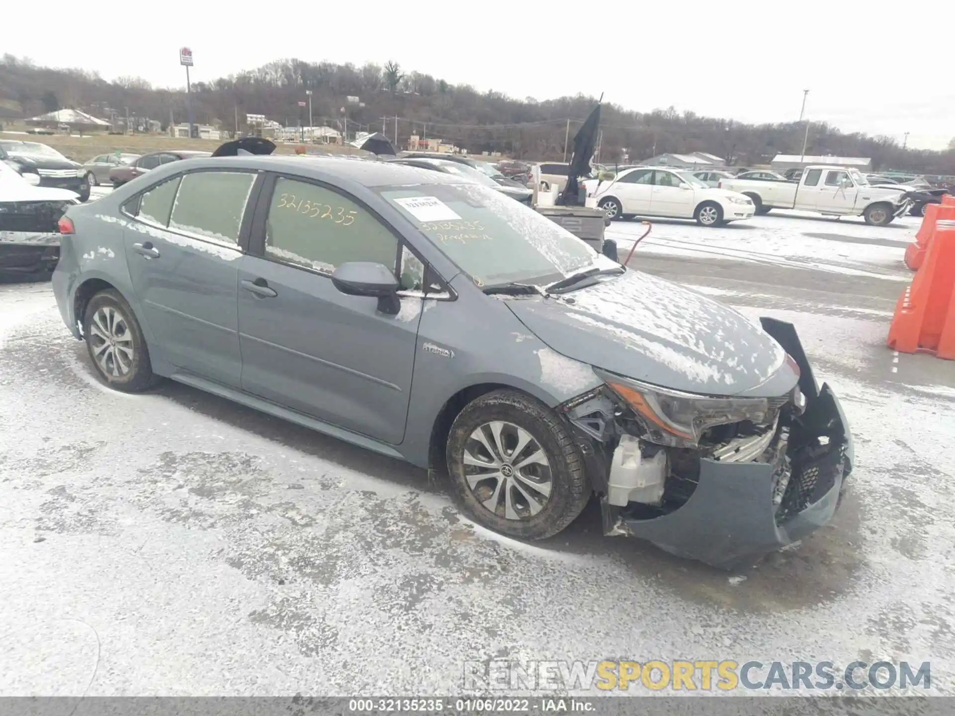 1 Photograph of a damaged car JTDEAMDE6MJ003646 TOYOTA COROLLA 2021