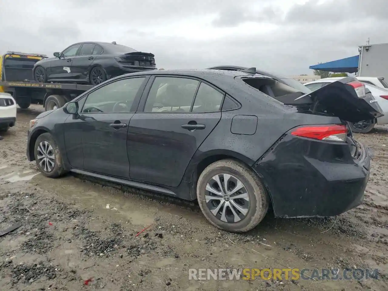 2 Photograph of a damaged car JTDEAMDE6MJ003663 TOYOTA COROLLA 2021