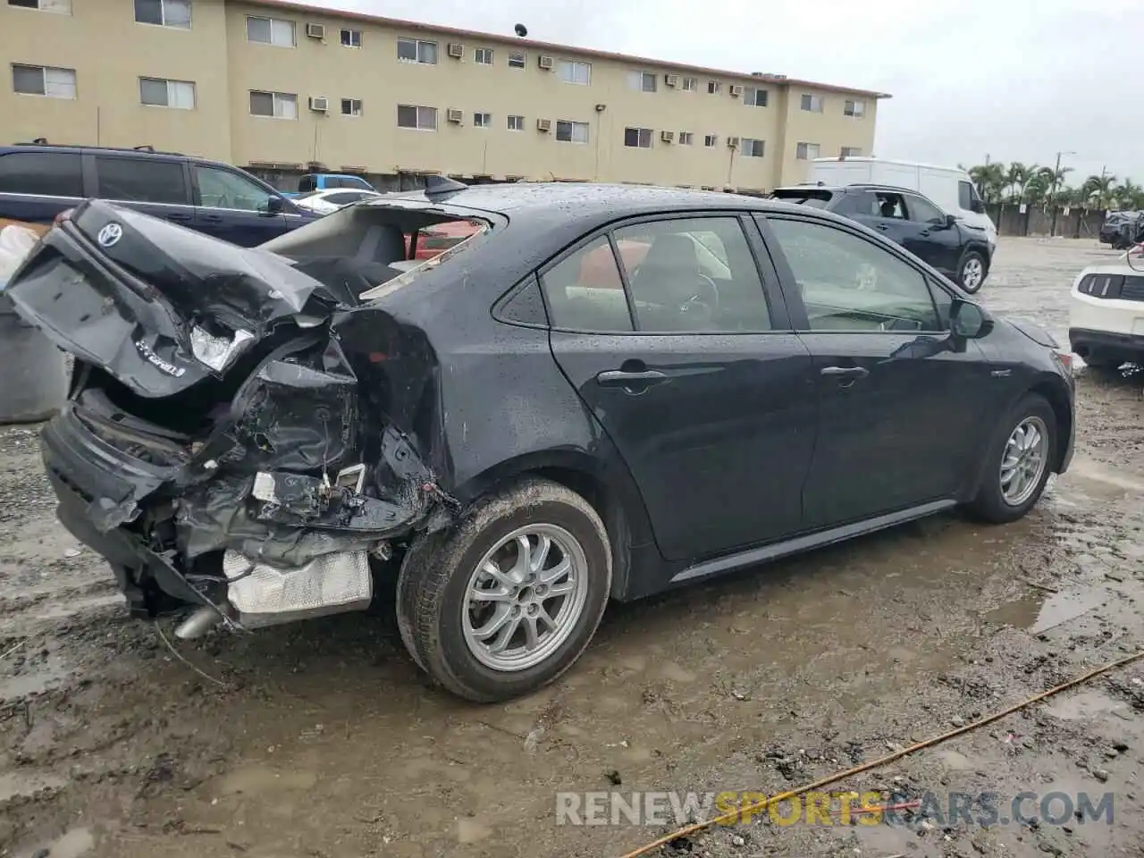 3 Photograph of a damaged car JTDEAMDE6MJ003663 TOYOTA COROLLA 2021