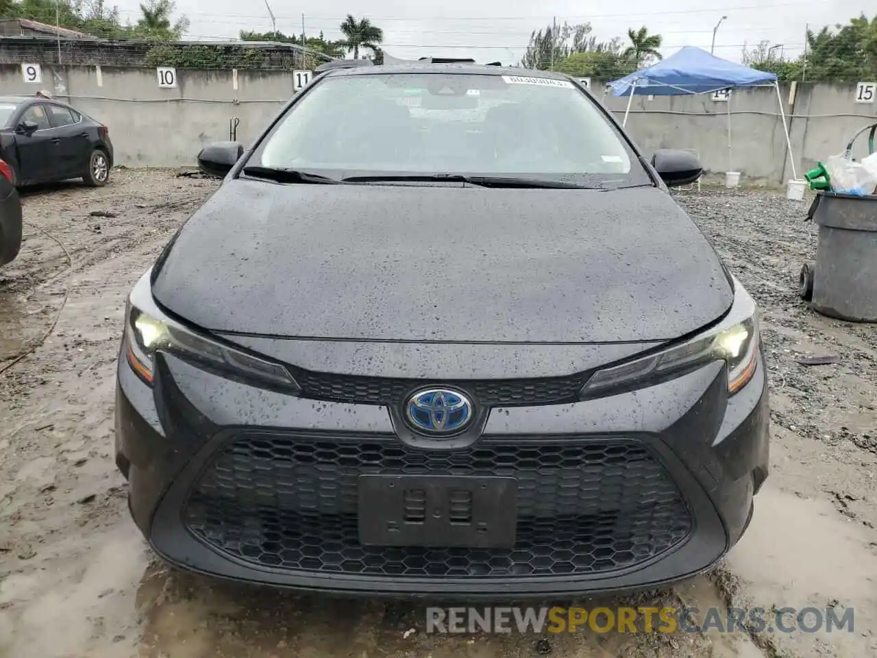 5 Photograph of a damaged car JTDEAMDE6MJ003663 TOYOTA COROLLA 2021