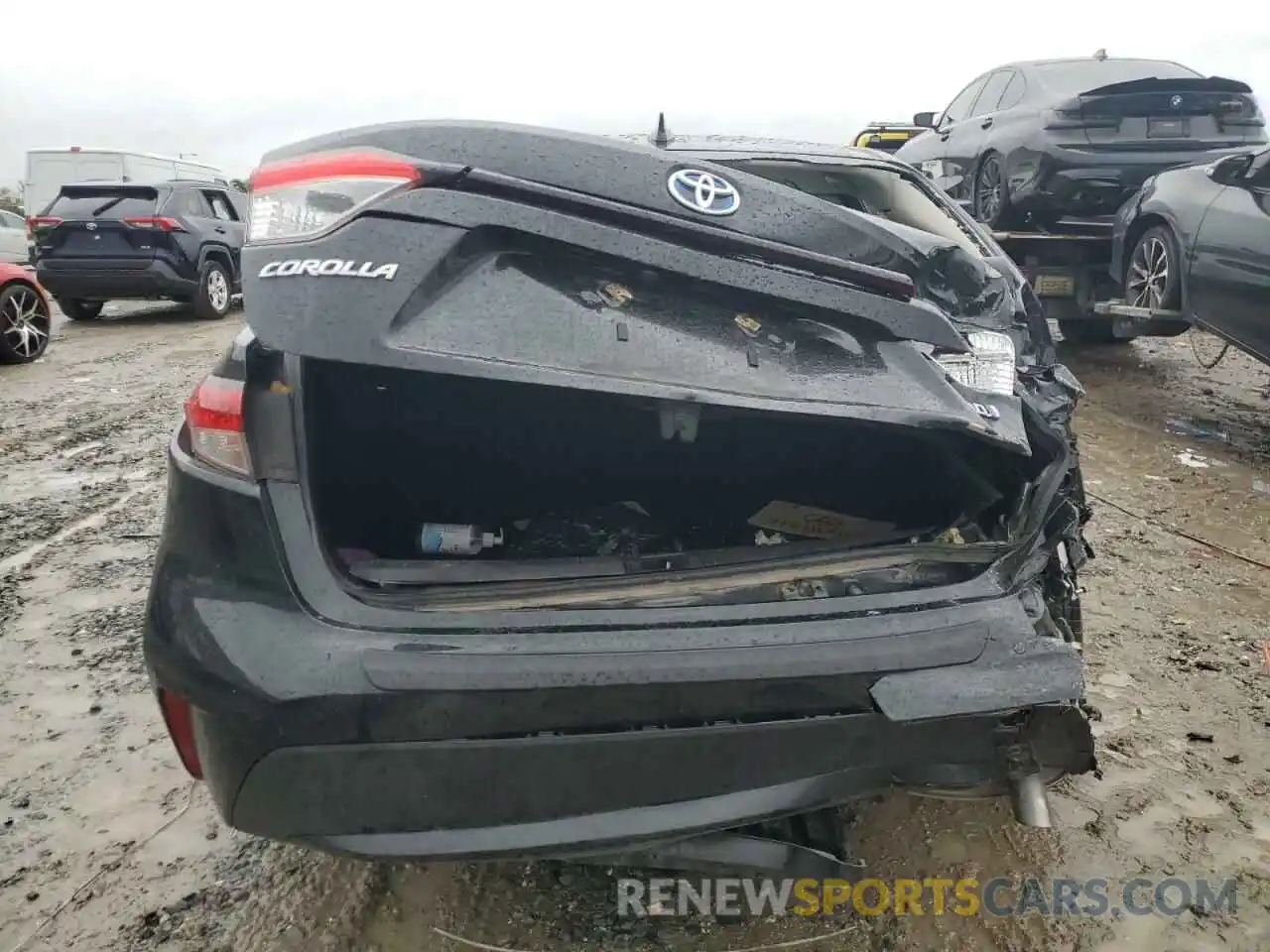 6 Photograph of a damaged car JTDEAMDE6MJ003663 TOYOTA COROLLA 2021