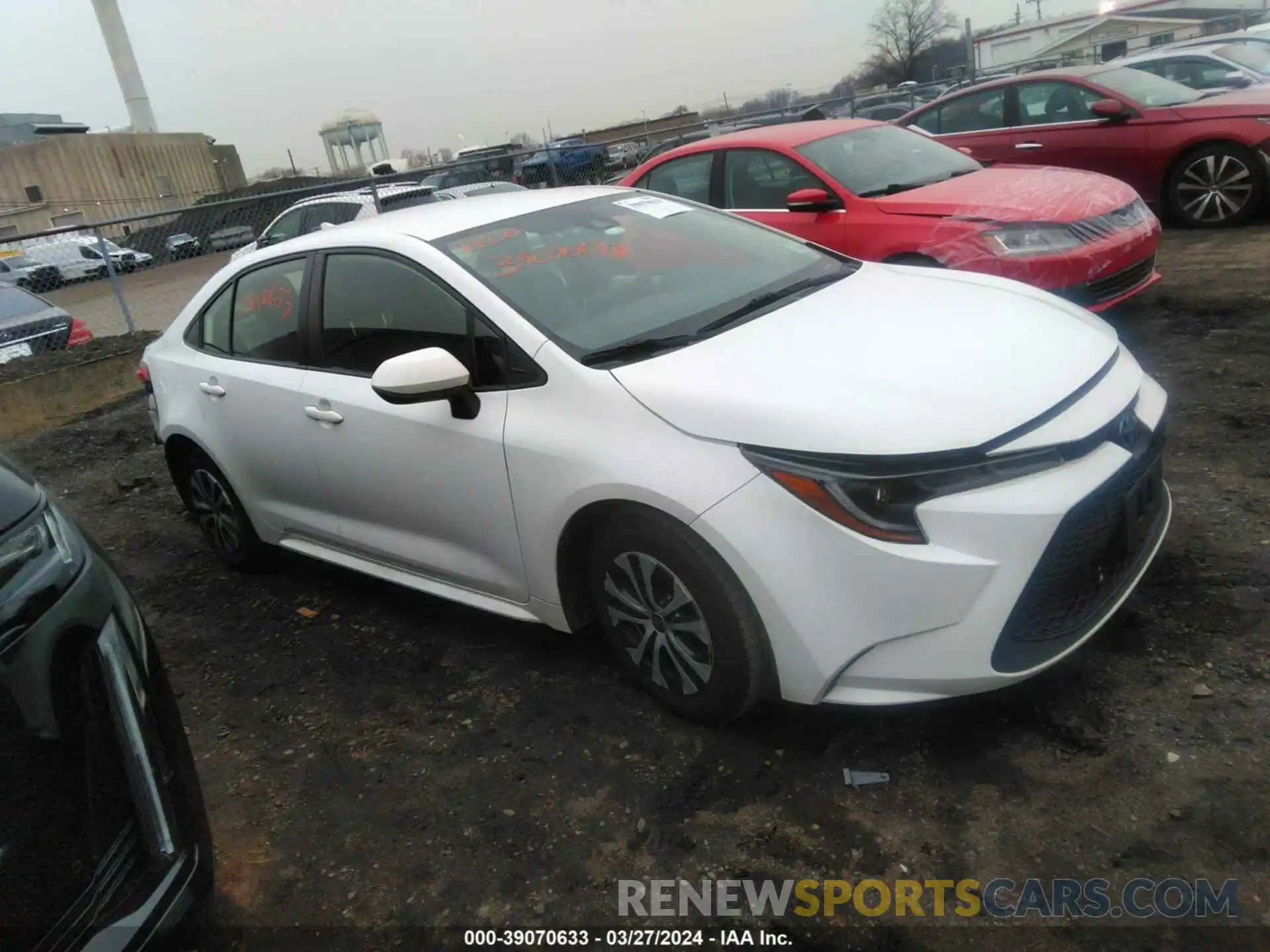 13 Photograph of a damaged car JTDEAMDE6MJ005512 TOYOTA COROLLA 2021