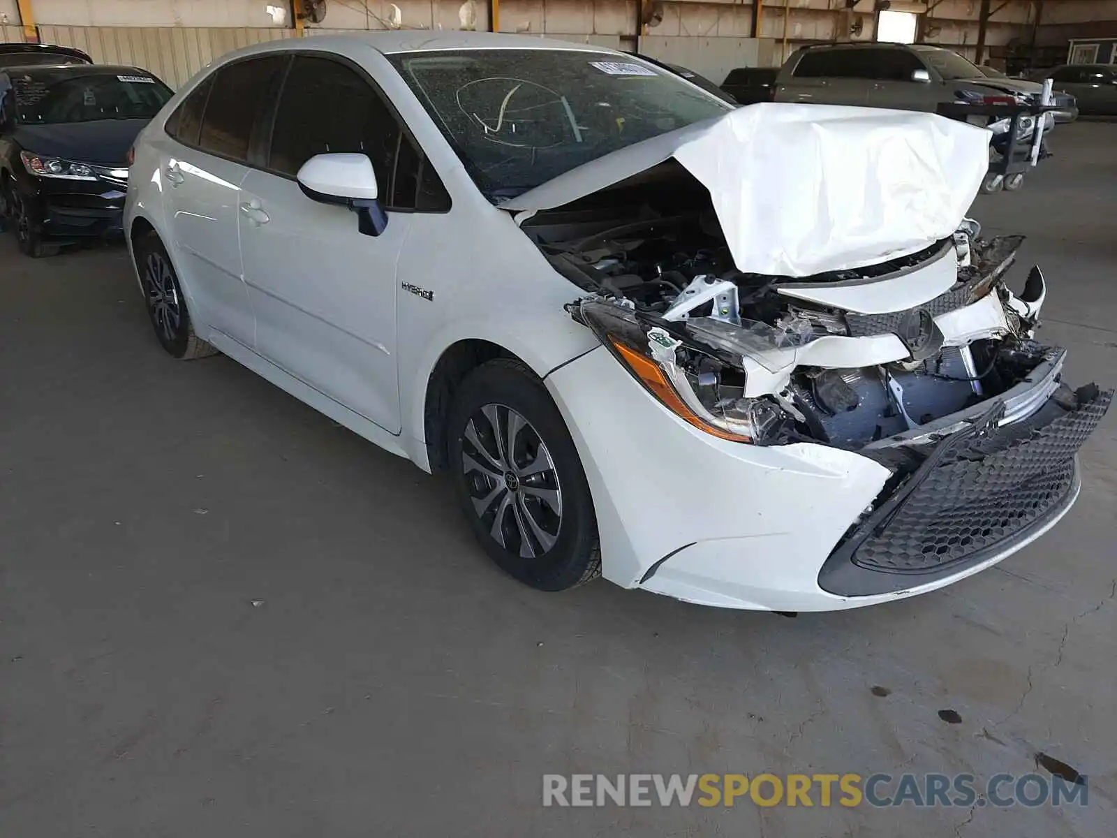 1 Photograph of a damaged car JTDEAMDE6MJ005610 TOYOTA COROLLA 2021