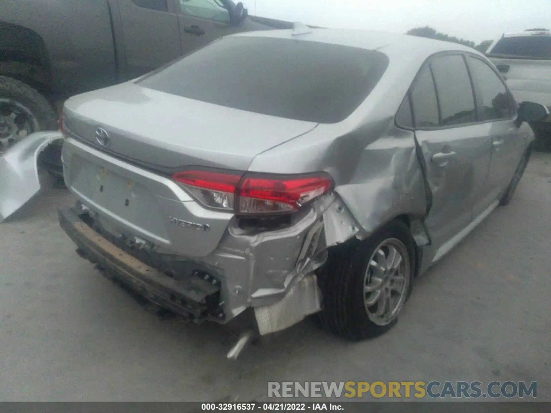 6 Photograph of a damaged car JTDEAMDE6MJ006448 TOYOTA COROLLA 2021