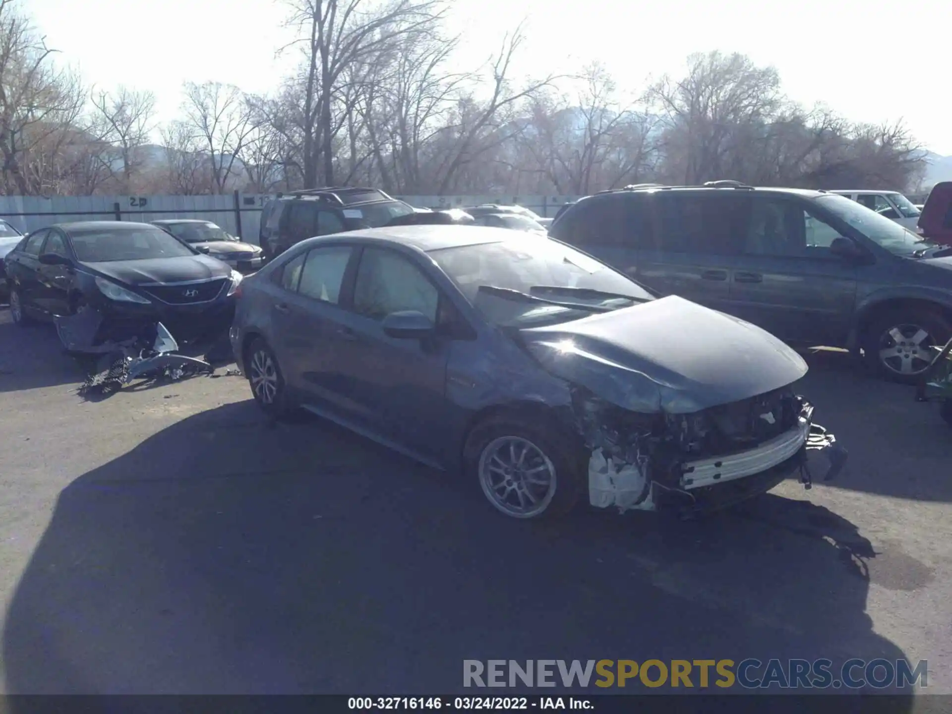 1 Photograph of a damaged car JTDEAMDE6MJ008717 TOYOTA COROLLA 2021