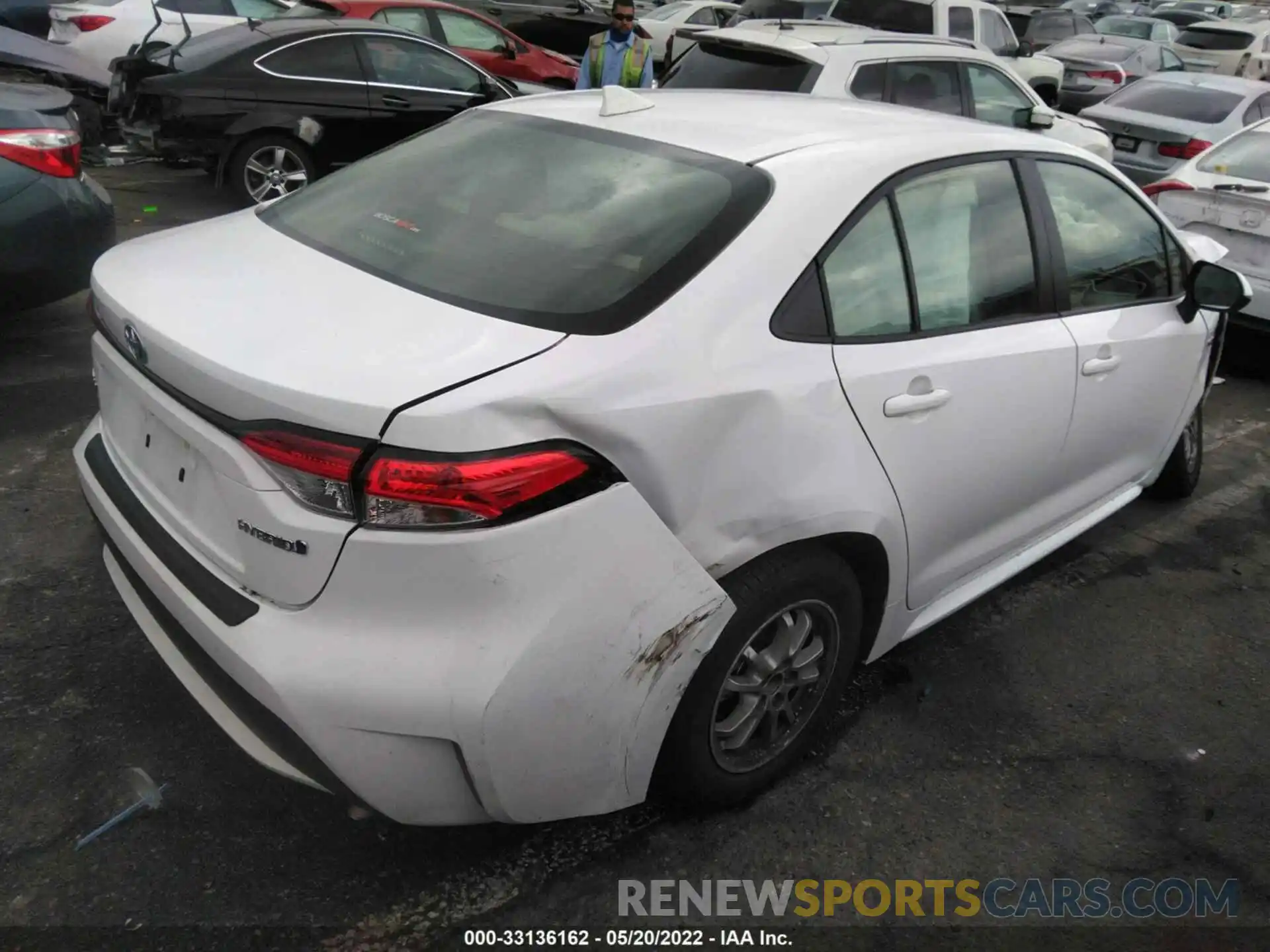 4 Photograph of a damaged car JTDEAMDE6MJ009608 TOYOTA COROLLA 2021