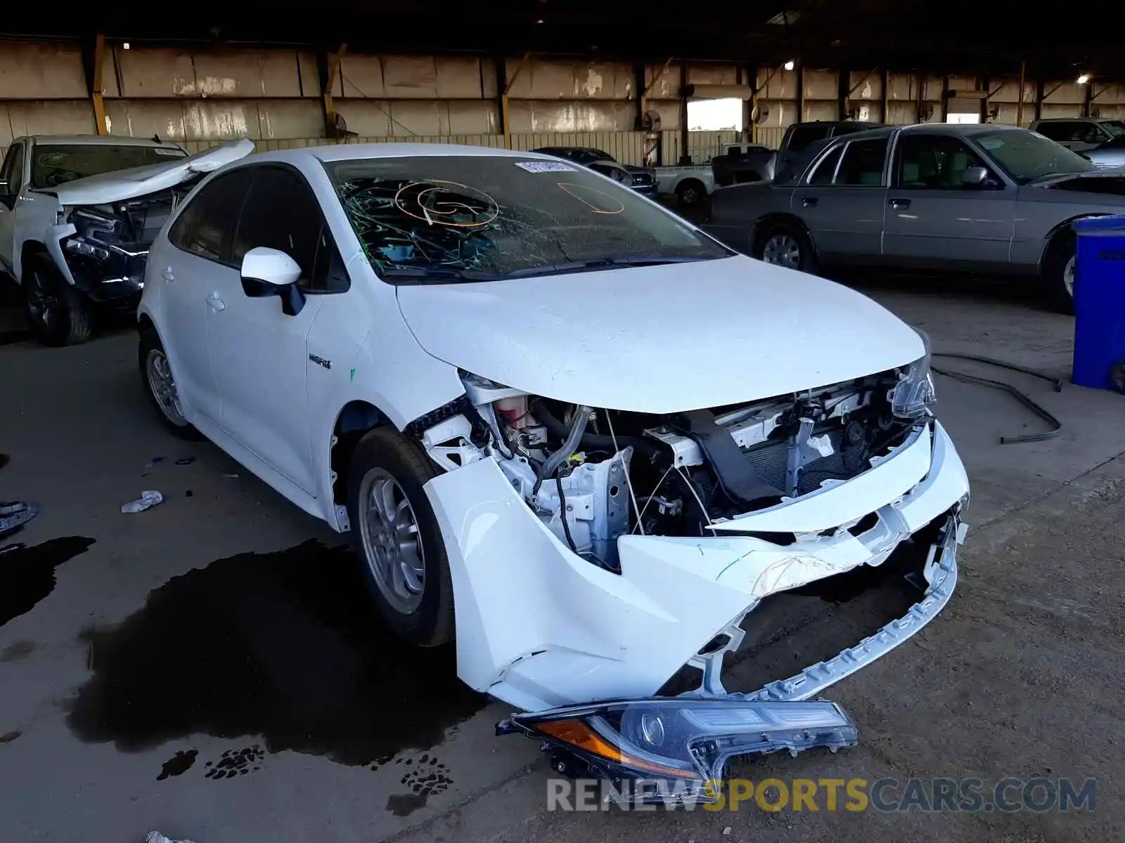 1 Photograph of a damaged car JTDEAMDE6MJ013044 TOYOTA COROLLA 2021