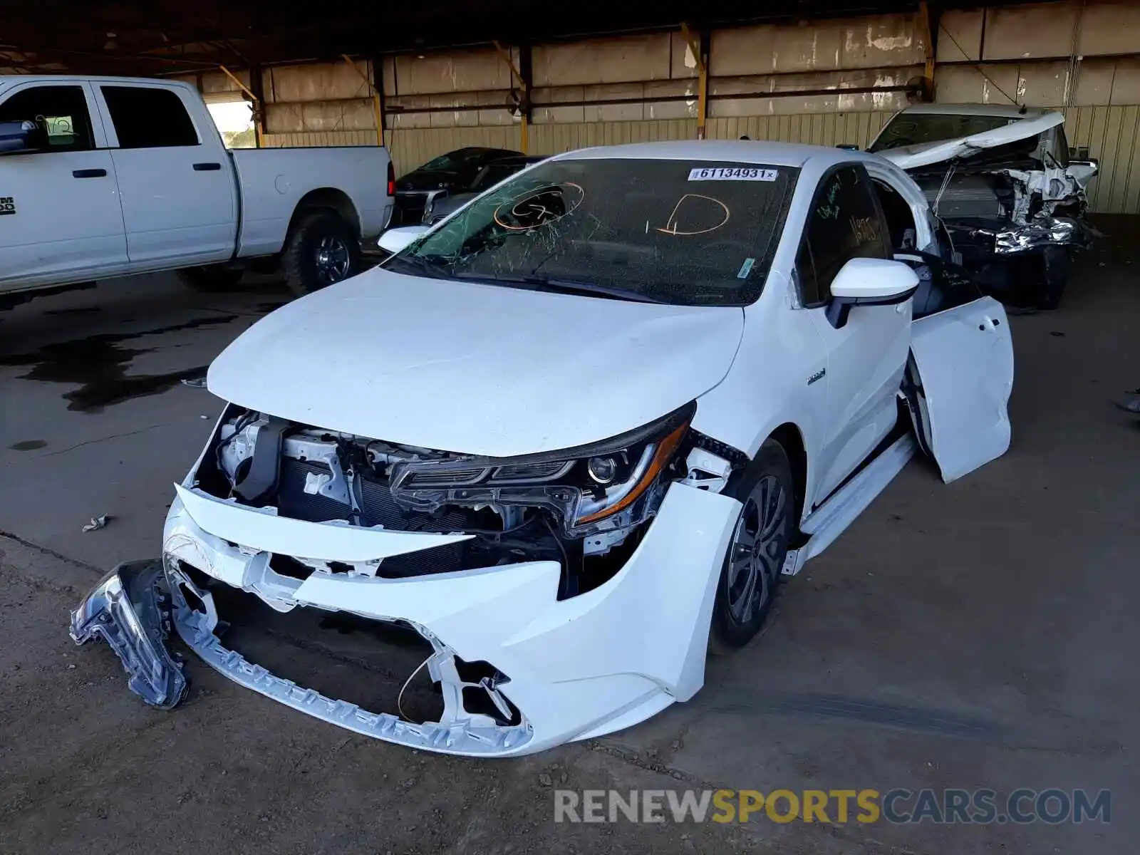 2 Photograph of a damaged car JTDEAMDE6MJ013044 TOYOTA COROLLA 2021