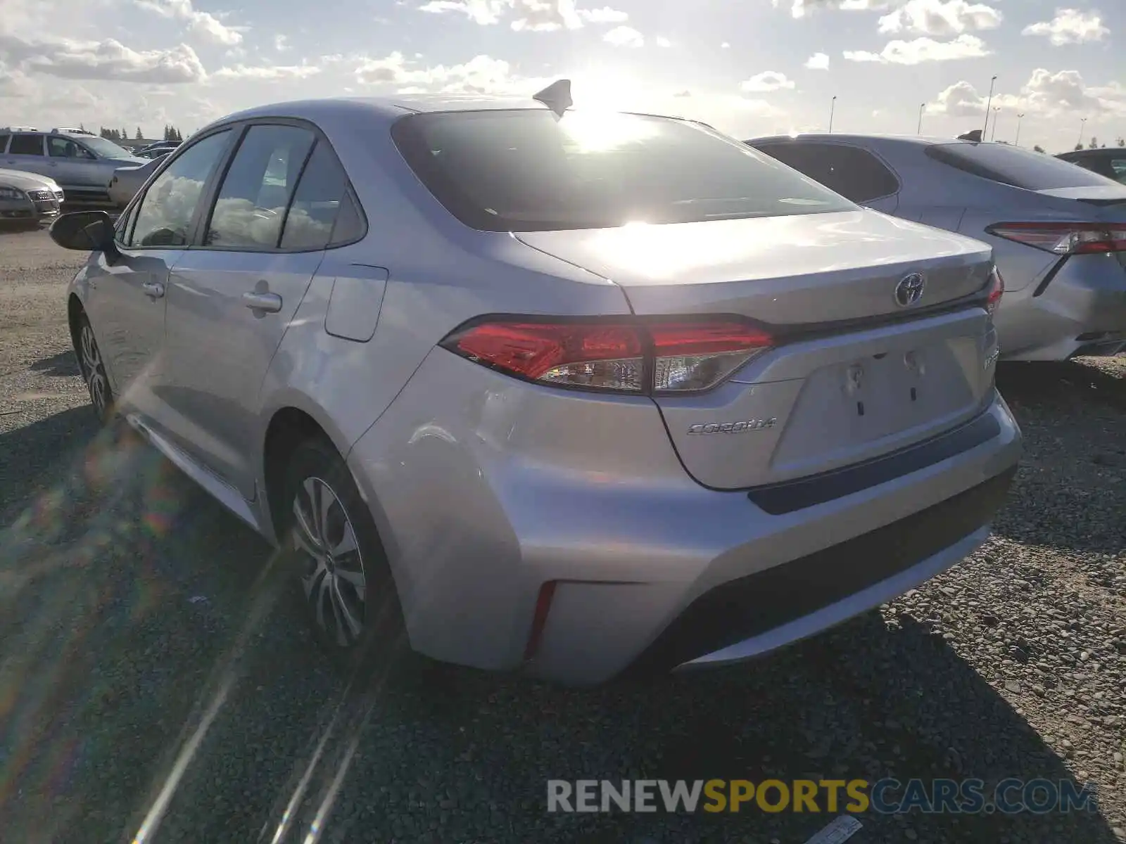 3 Photograph of a damaged car JTDEAMDE6MJ014226 TOYOTA COROLLA 2021