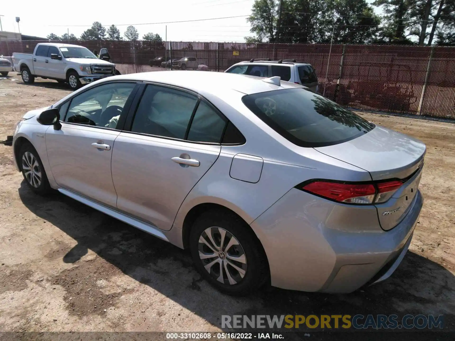 3 Photograph of a damaged car JTDEAMDE6MJ016865 TOYOTA COROLLA 2021