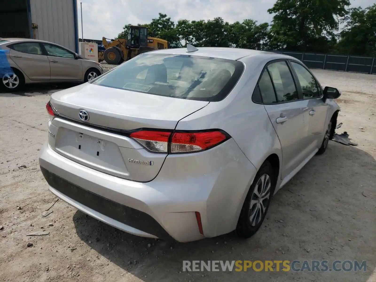 4 Photograph of a damaged car JTDEAMDE6MJ017367 TOYOTA COROLLA 2021