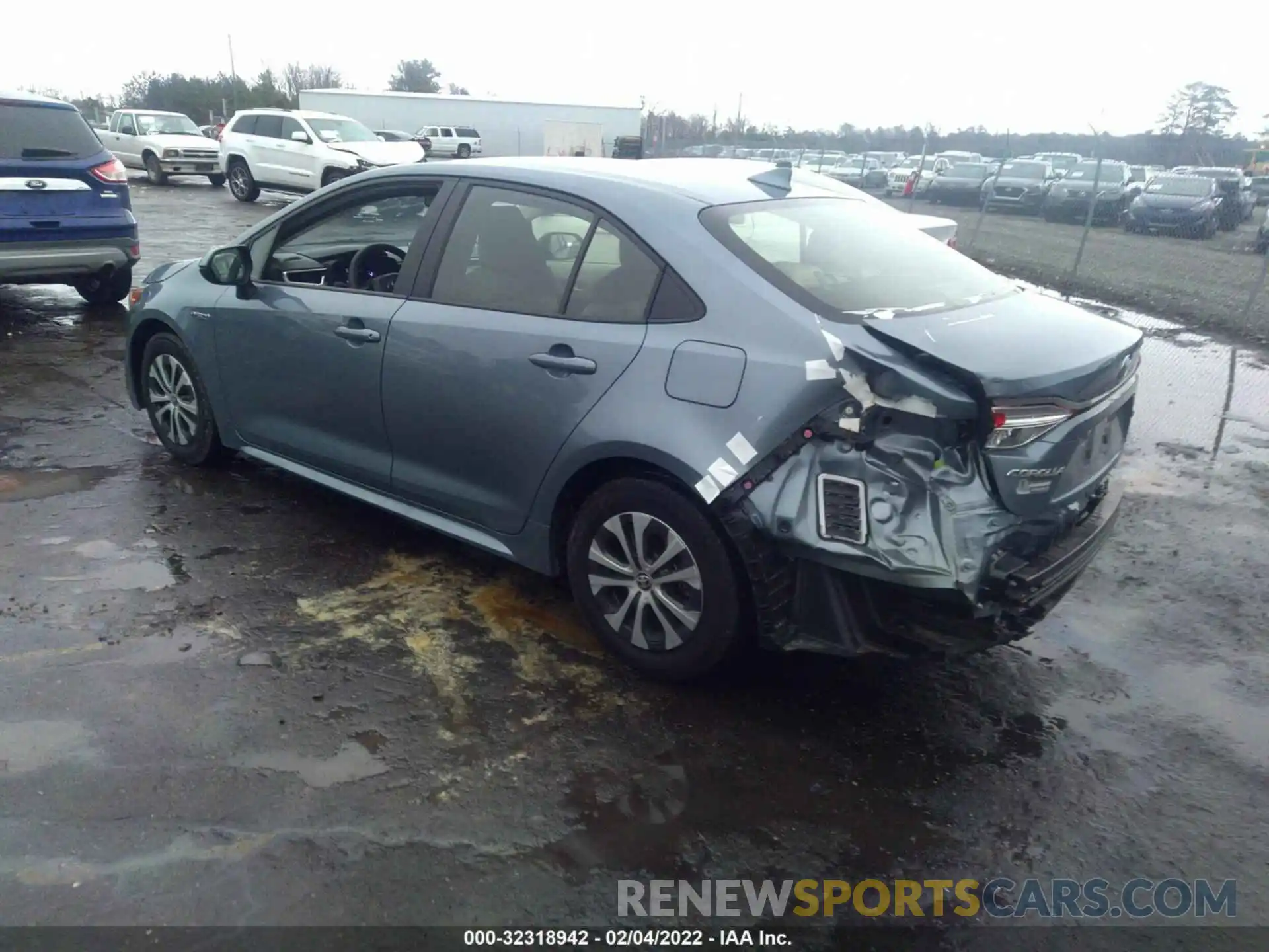 3 Photograph of a damaged car JTDEAMDE6MJ019510 TOYOTA COROLLA 2021