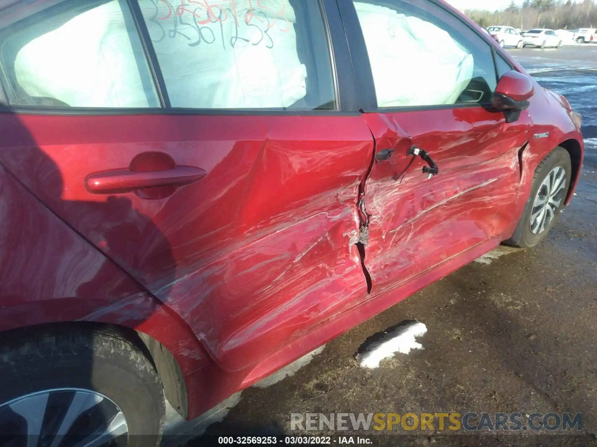 6 Photograph of a damaged car JTDEAMDE6MJ020303 TOYOTA COROLLA 2021