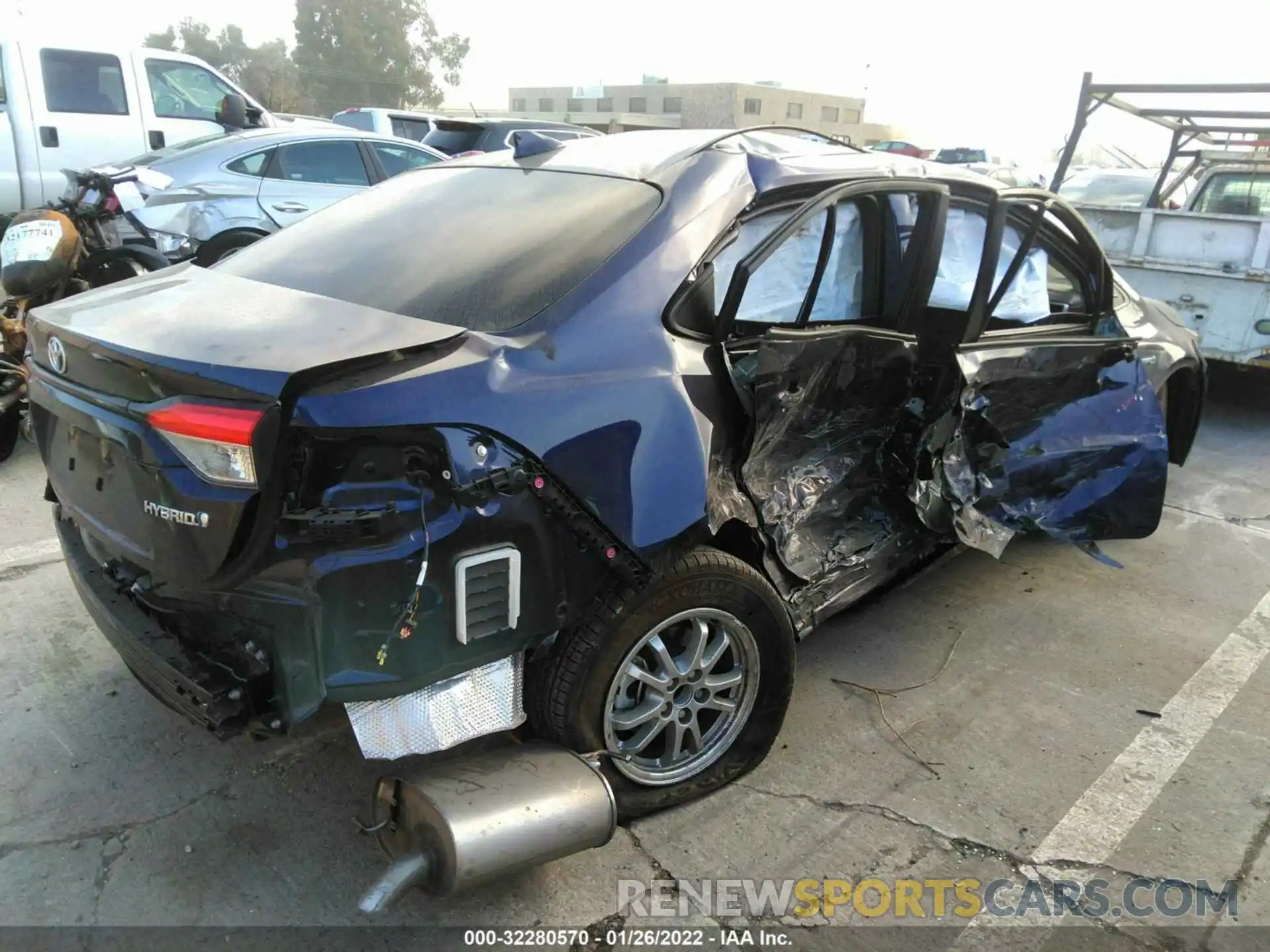 4 Photograph of a damaged car JTDEAMDE6MJ021581 TOYOTA COROLLA 2021