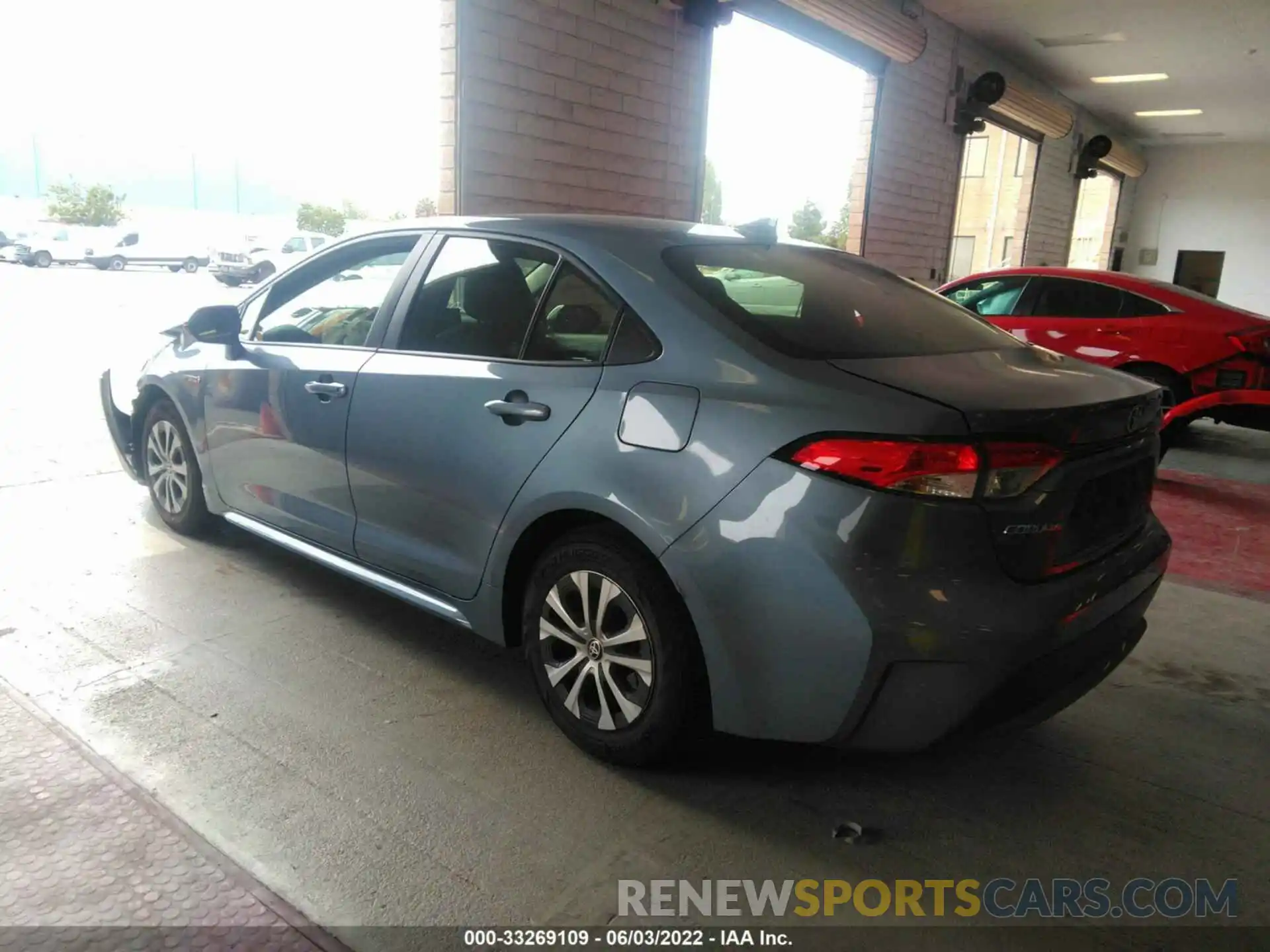 3 Photograph of a damaged car JTDEAMDE6MJ023279 TOYOTA COROLLA 2021