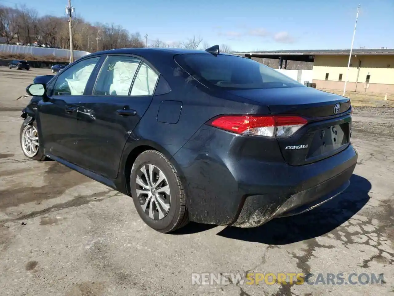 3 Photograph of a damaged car JTDEAMDE6MJ023802 TOYOTA COROLLA 2021