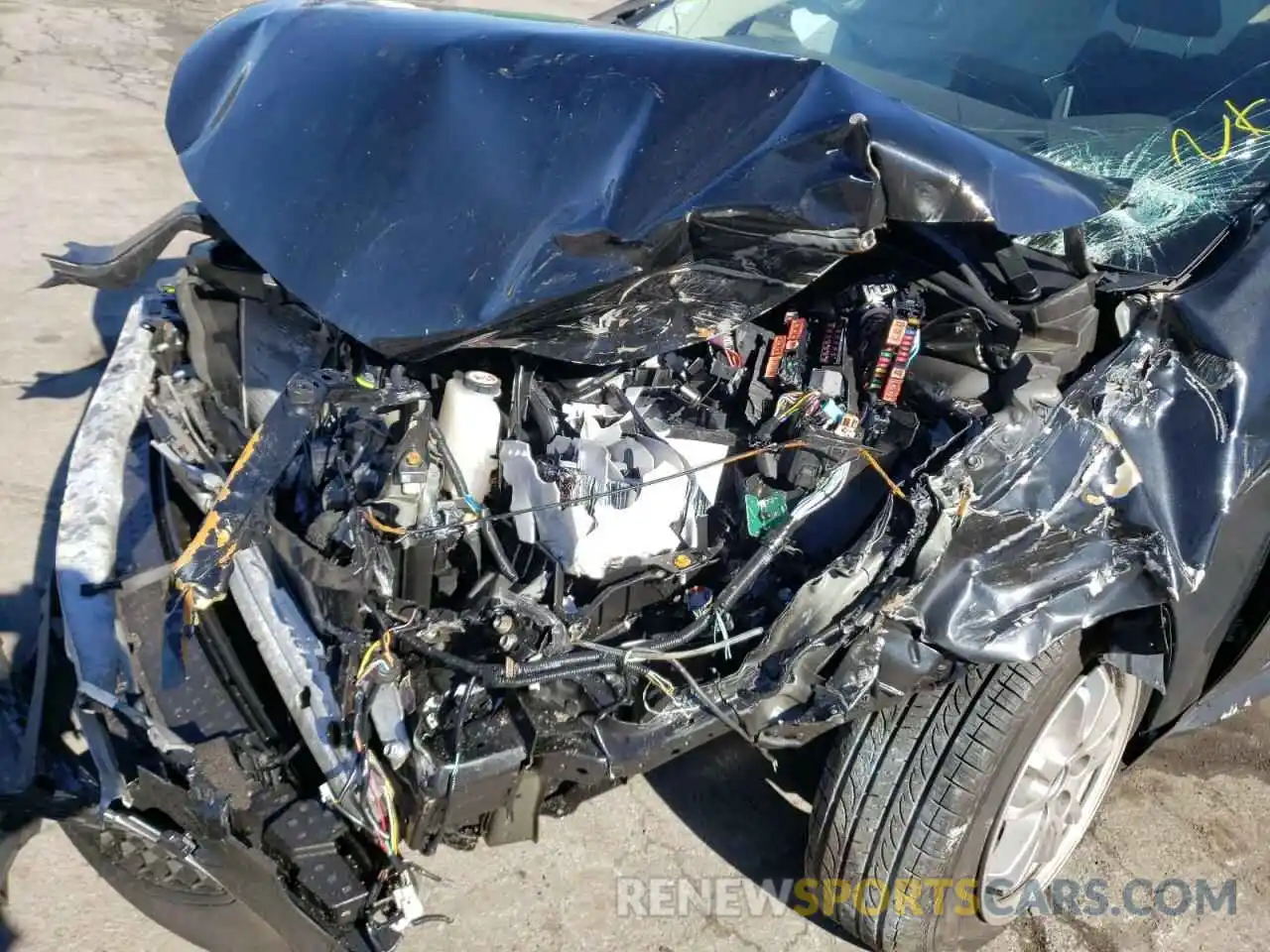 9 Photograph of a damaged car JTDEAMDE6MJ023802 TOYOTA COROLLA 2021