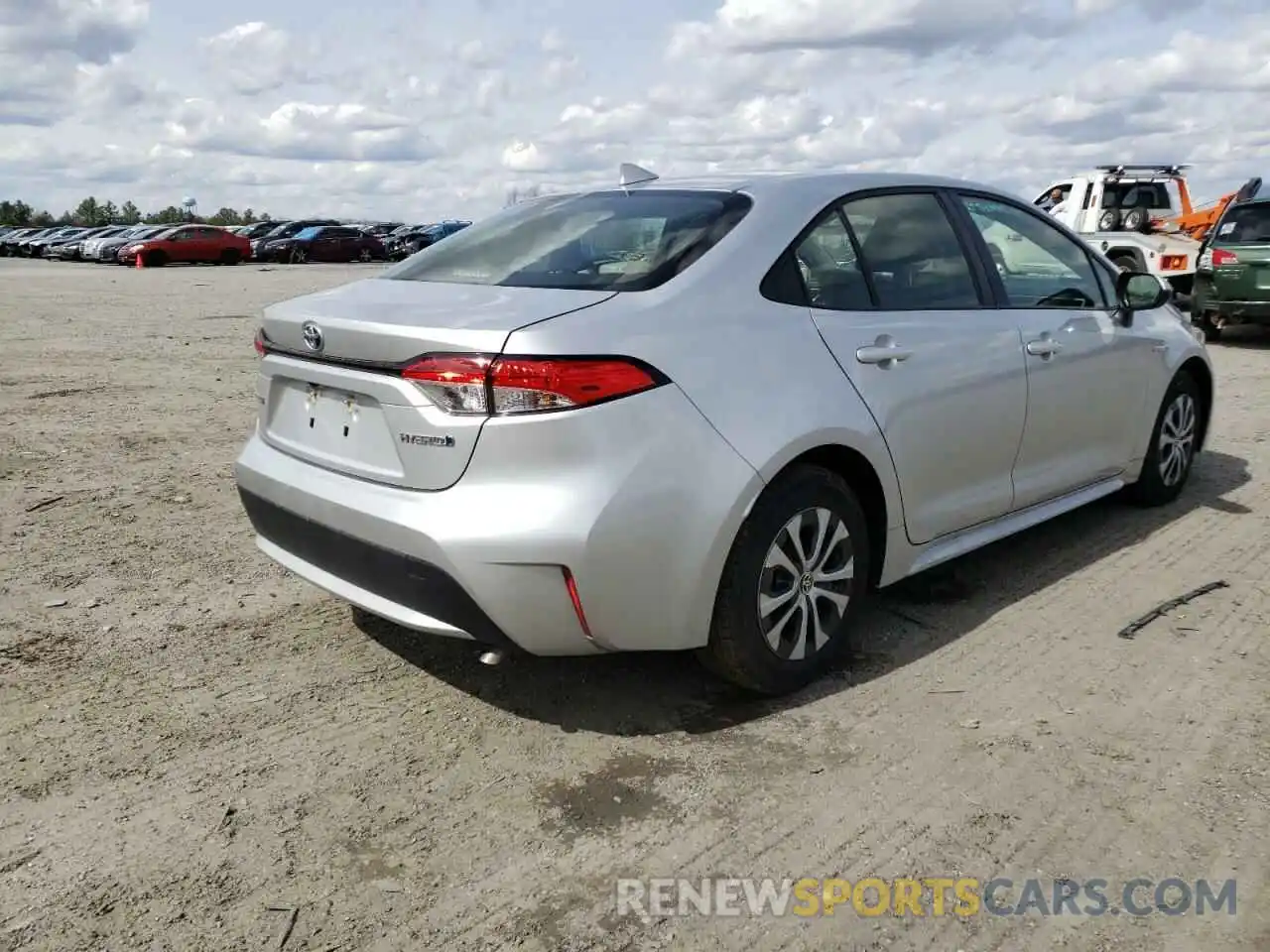 4 Photograph of a damaged car JTDEAMDE6MJ024576 TOYOTA COROLLA 2021