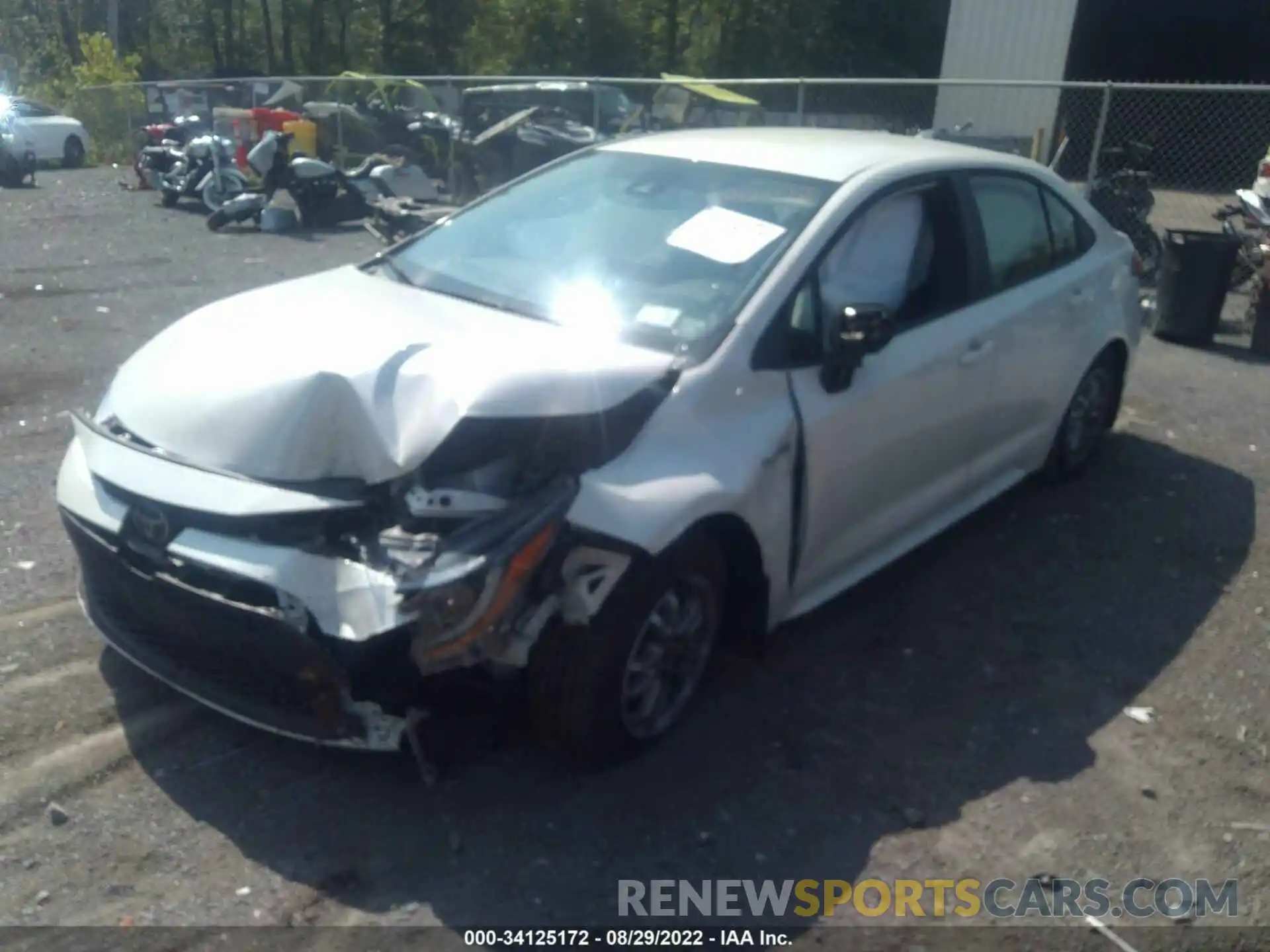 2 Photograph of a damaged car JTDEAMDE6MJ026117 TOYOTA COROLLA 2021