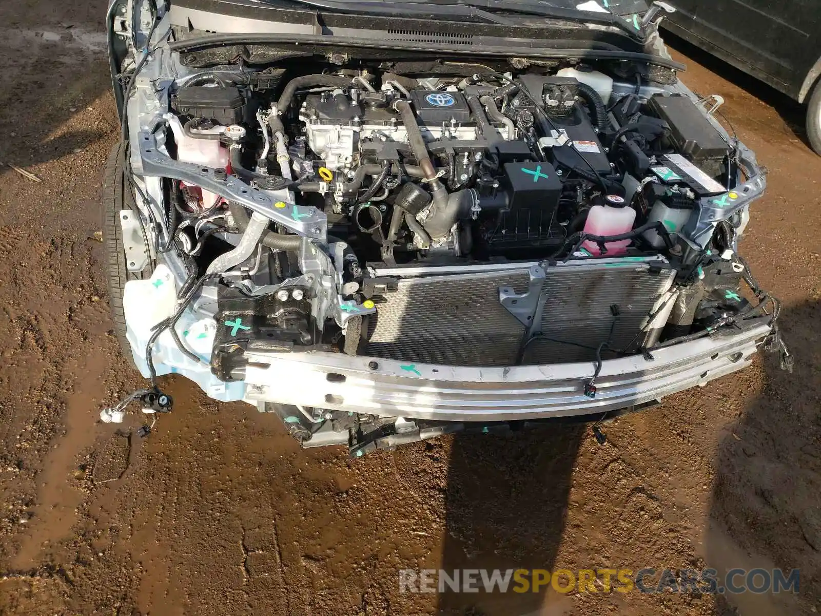 9 Photograph of a damaged car JTDEAMDE6MJ027297 TOYOTA COROLLA 2021