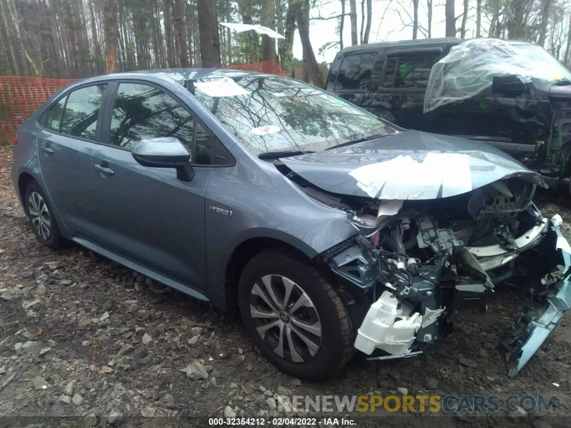 1 Photograph of a damaged car JTDEAMDE6MJ027915 TOYOTA COROLLA 2021