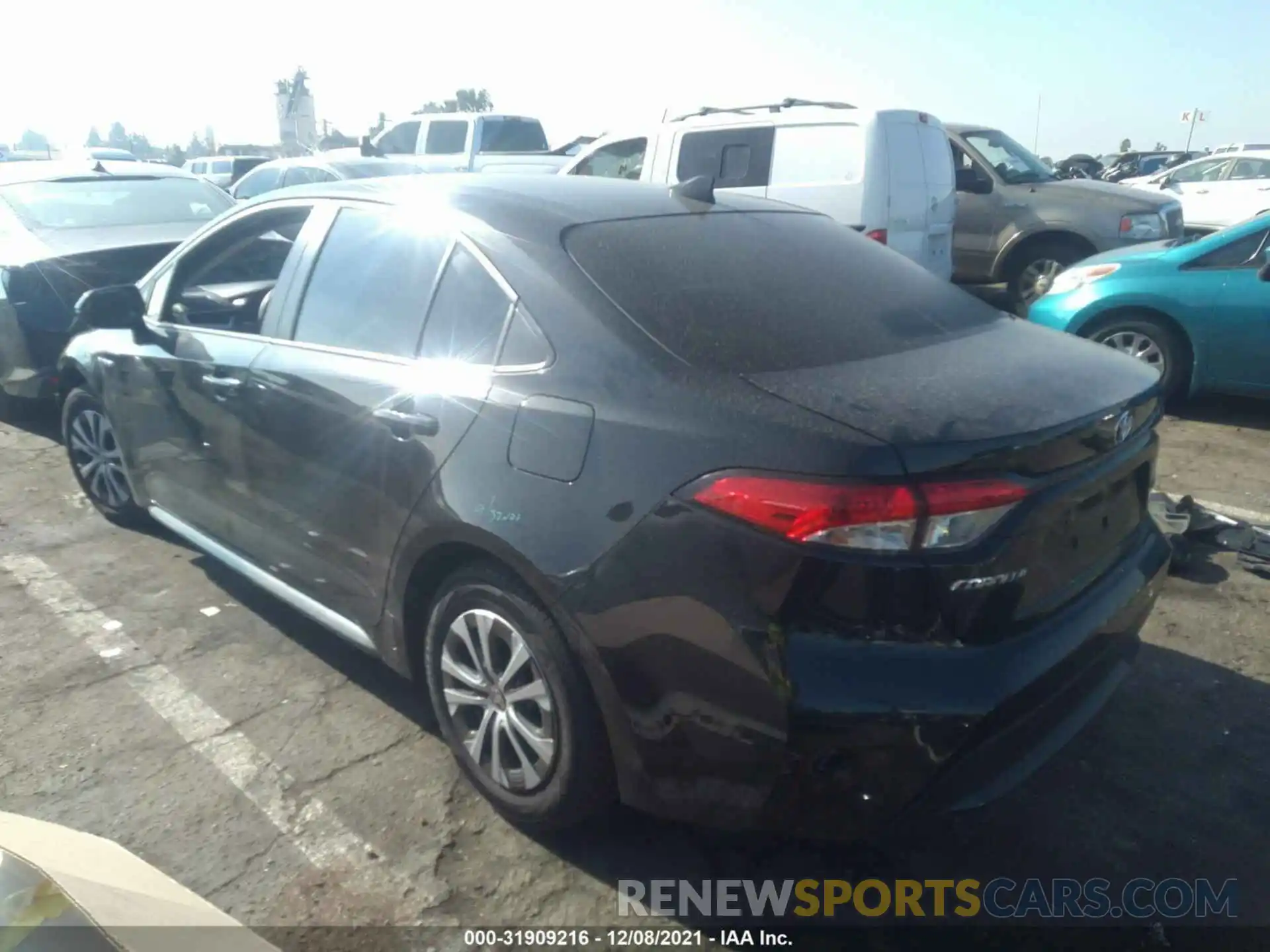 3 Photograph of a damaged car JTDEAMDE6MJ028904 TOYOTA COROLLA 2021