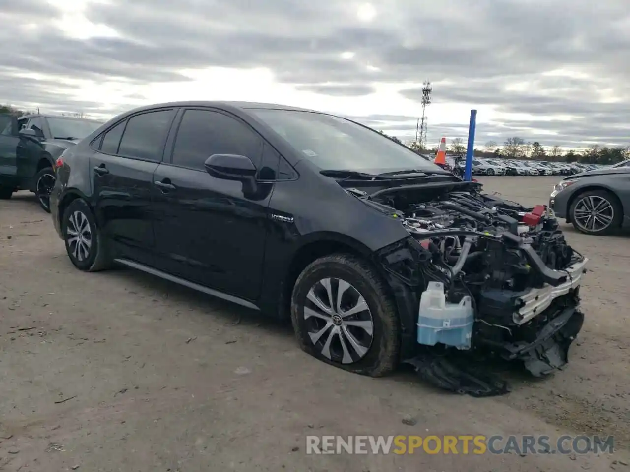 4 Photograph of a damaged car JTDEAMDE6MJ032323 TOYOTA COROLLA 2021