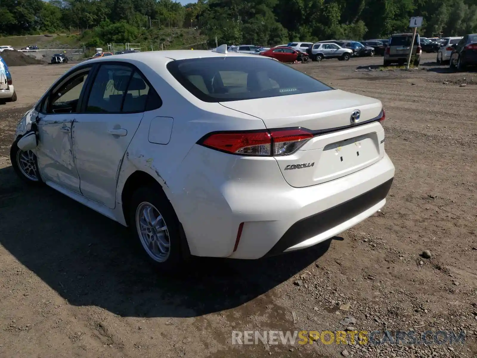 3 Photograph of a damaged car JTDEAMDE6MJ034217 TOYOTA COROLLA 2021