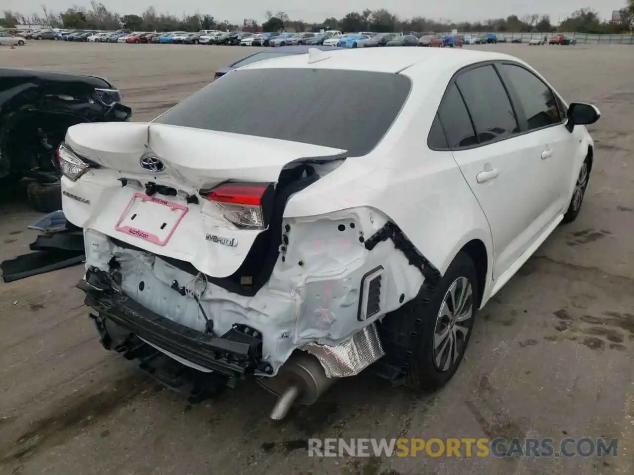 4 Photograph of a damaged car JTDEAMDE6MJ035139 TOYOTA COROLLA 2021