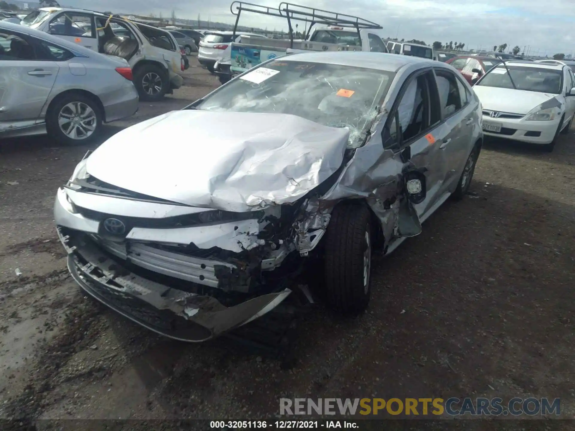 6 Photograph of a damaged car JTDEAMDE7MJ000352 TOYOTA COROLLA 2021