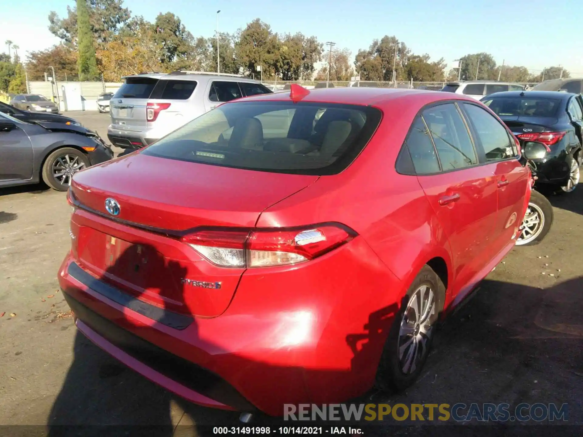 4 Photograph of a damaged car JTDEAMDE7MJ000576 TOYOTA COROLLA 2021