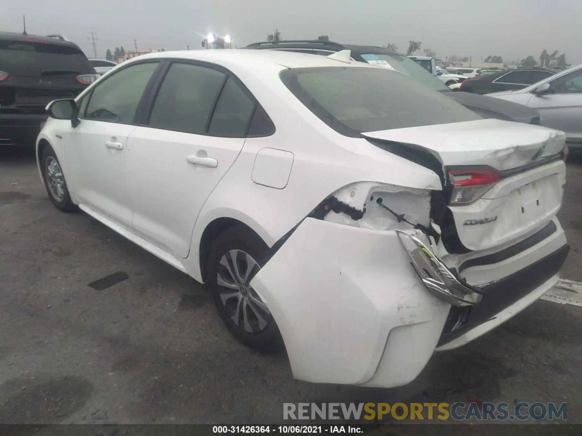 3 Photograph of a damaged car JTDEAMDE7MJ001811 TOYOTA COROLLA 2021