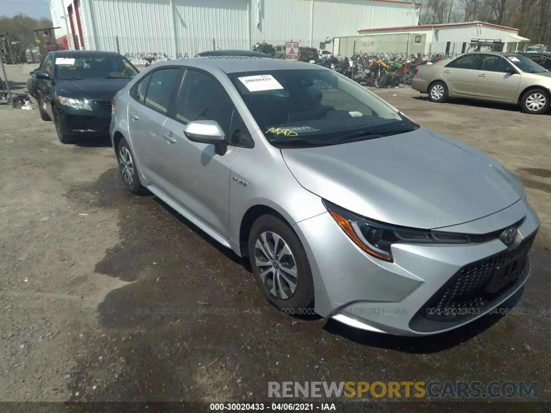 1 Photograph of a damaged car JTDEAMDE7MJ002909 TOYOTA COROLLA 2021