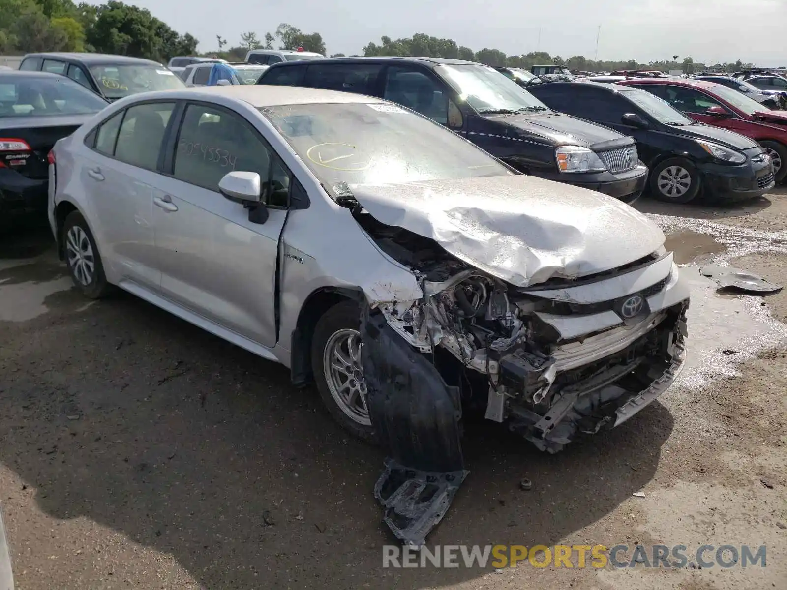 1 Photograph of a damaged car JTDEAMDE7MJ004207 TOYOTA COROLLA 2021