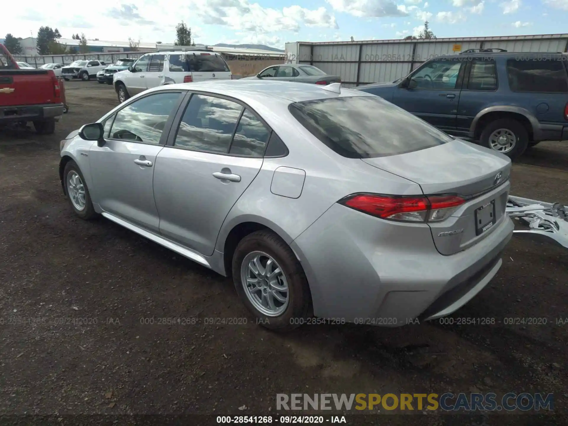 3 Photograph of a damaged car JTDEAMDE7MJ007138 TOYOTA COROLLA 2021