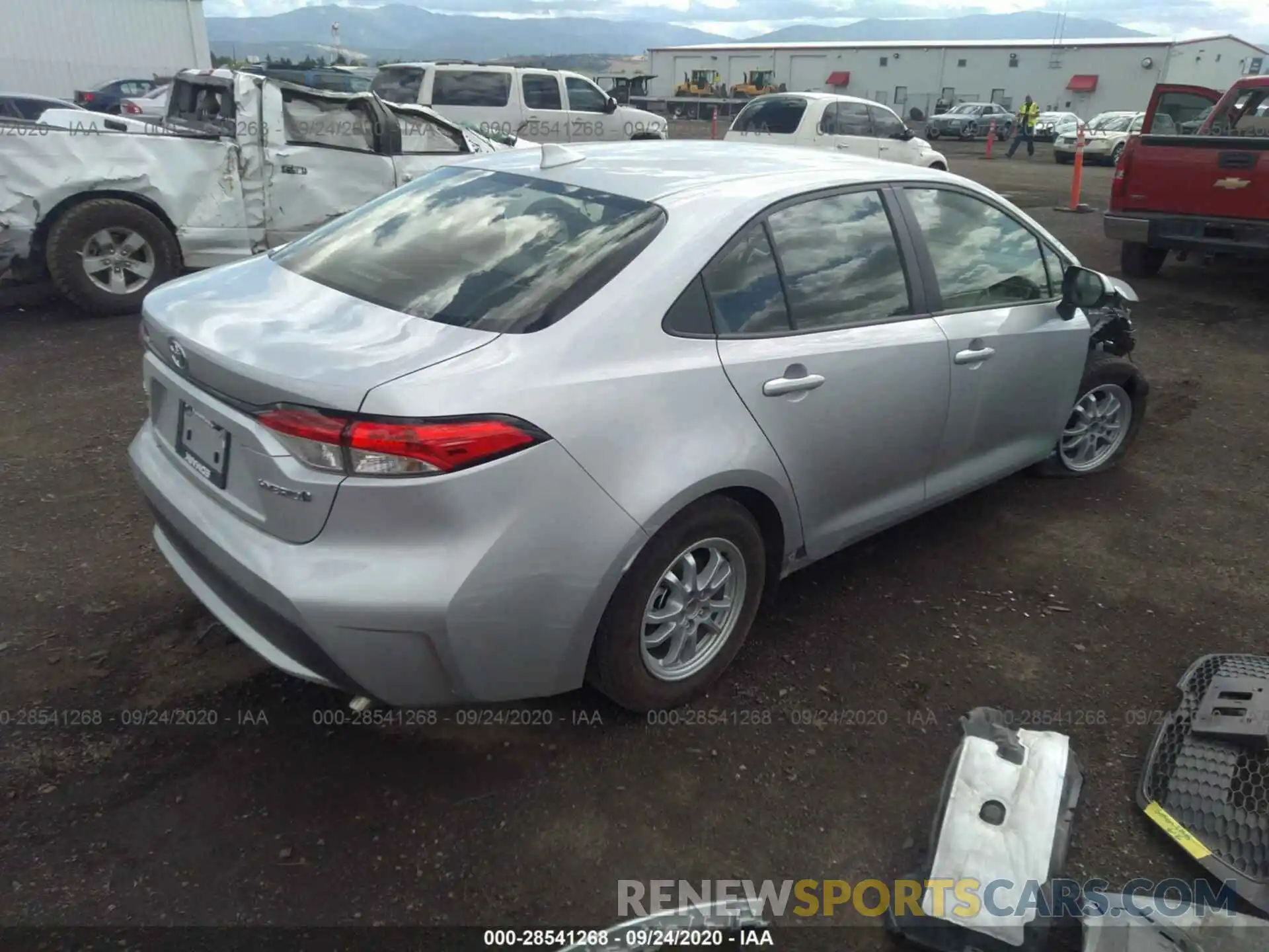 4 Photograph of a damaged car JTDEAMDE7MJ007138 TOYOTA COROLLA 2021