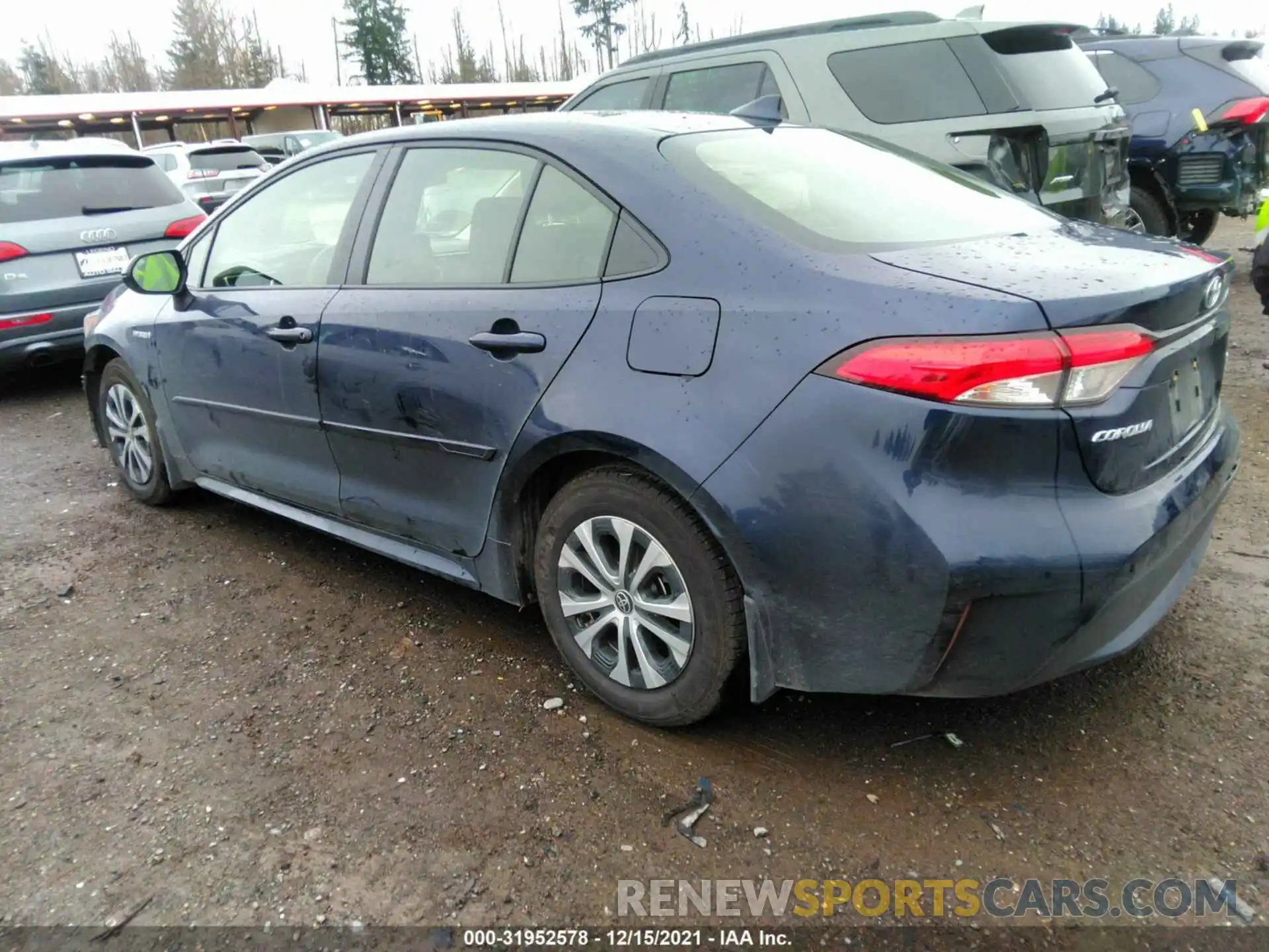 3 Photograph of a damaged car JTDEAMDE7MJ008838 TOYOTA COROLLA 2021