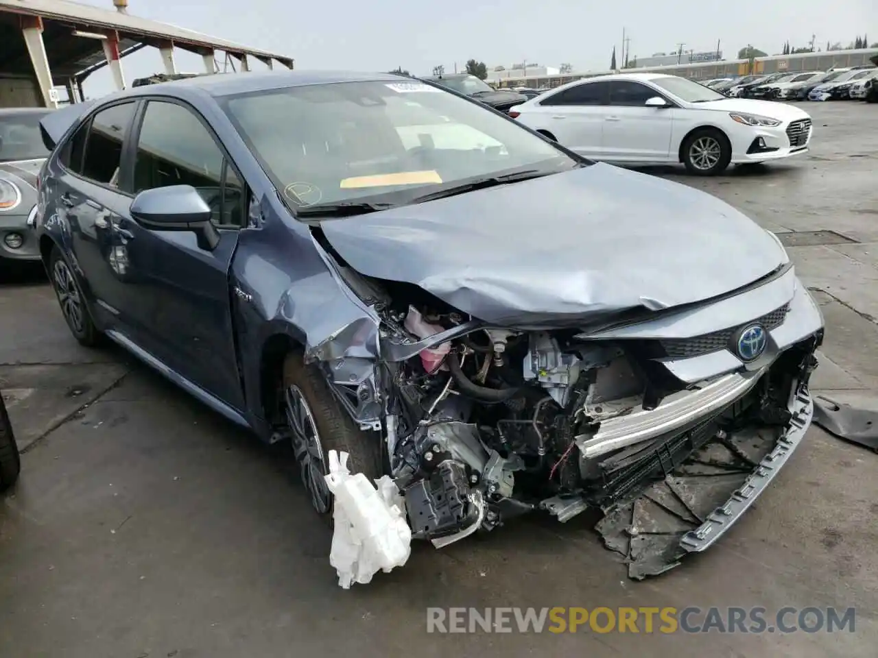 1 Photograph of a damaged car JTDEAMDE7MJ008841 TOYOTA COROLLA 2021