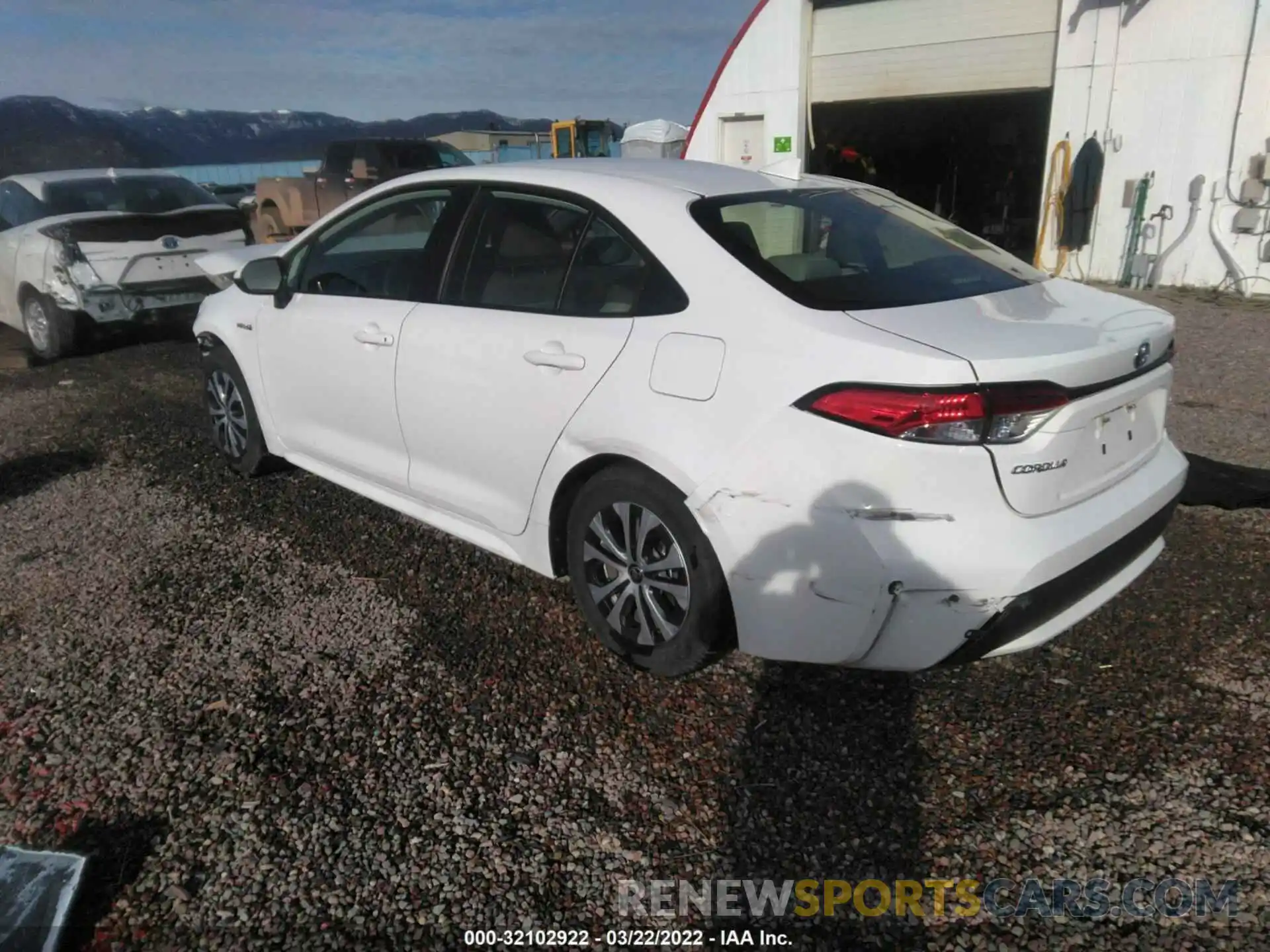 3 Photograph of a damaged car JTDEAMDE7MJ008953 TOYOTA COROLLA 2021