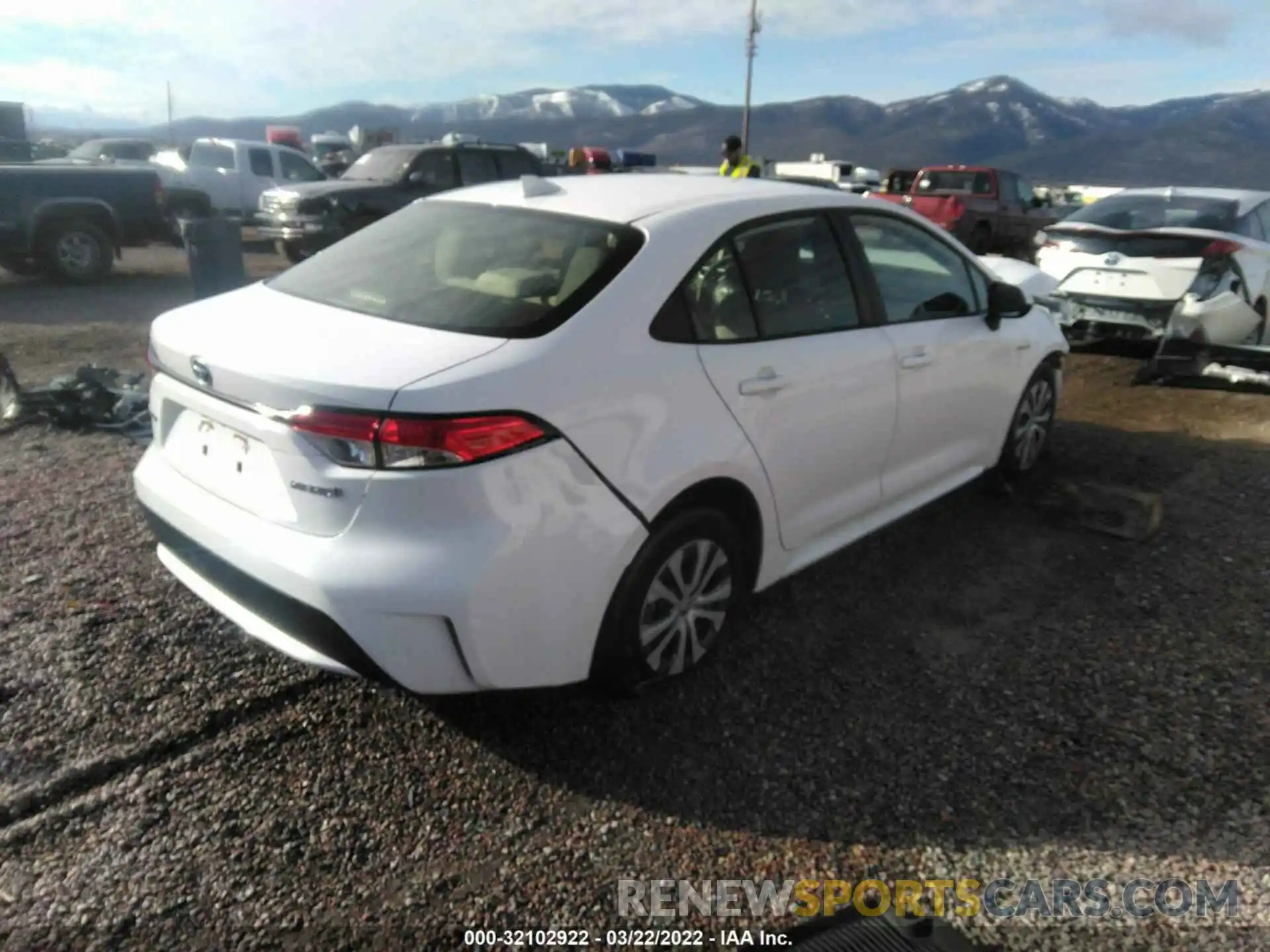 4 Photograph of a damaged car JTDEAMDE7MJ008953 TOYOTA COROLLA 2021