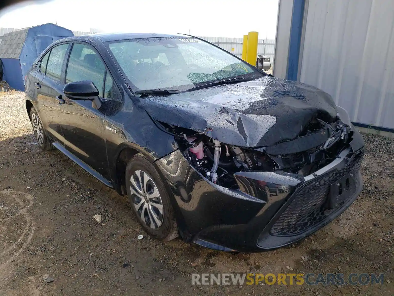 1 Photograph of a damaged car JTDEAMDE7MJ011626 TOYOTA COROLLA 2021