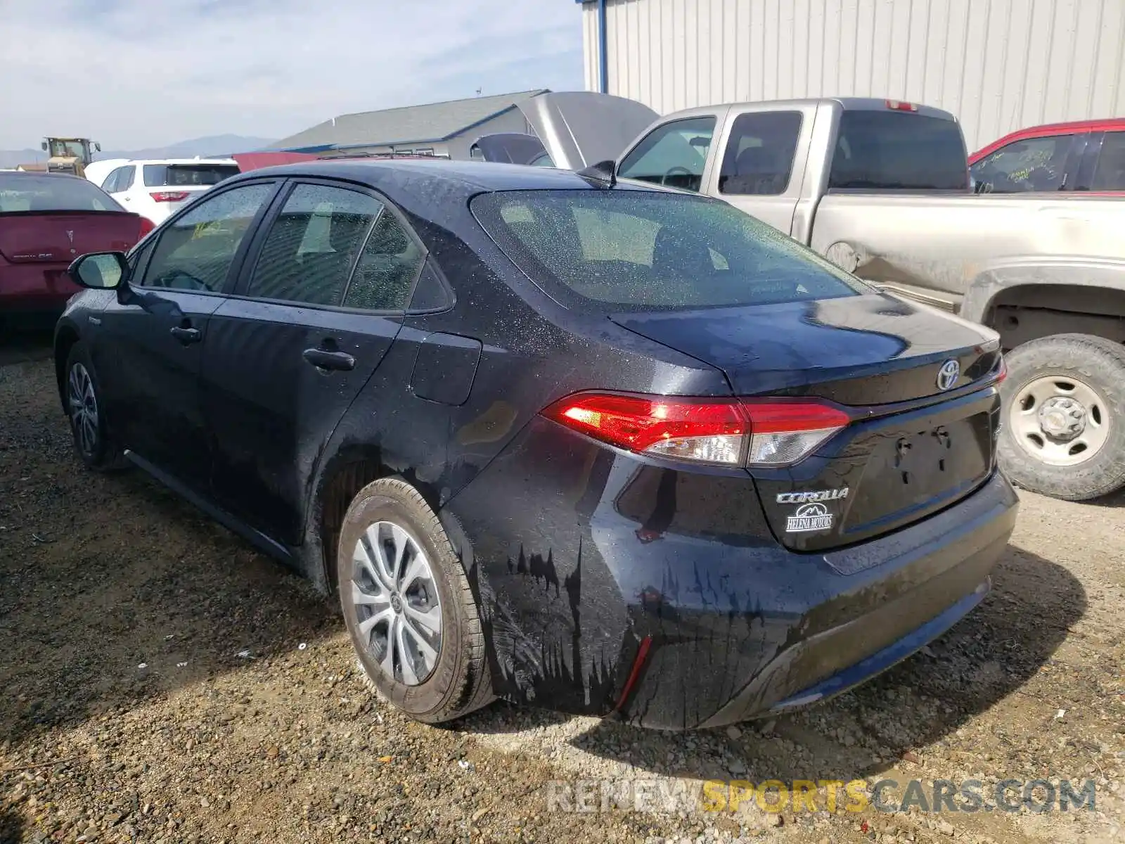 3 Photograph of a damaged car JTDEAMDE7MJ011626 TOYOTA COROLLA 2021