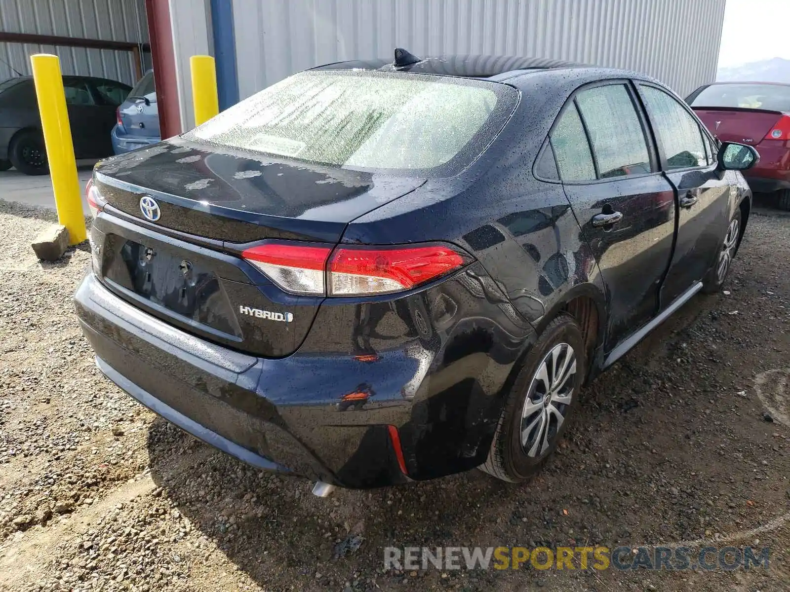 4 Photograph of a damaged car JTDEAMDE7MJ011626 TOYOTA COROLLA 2021