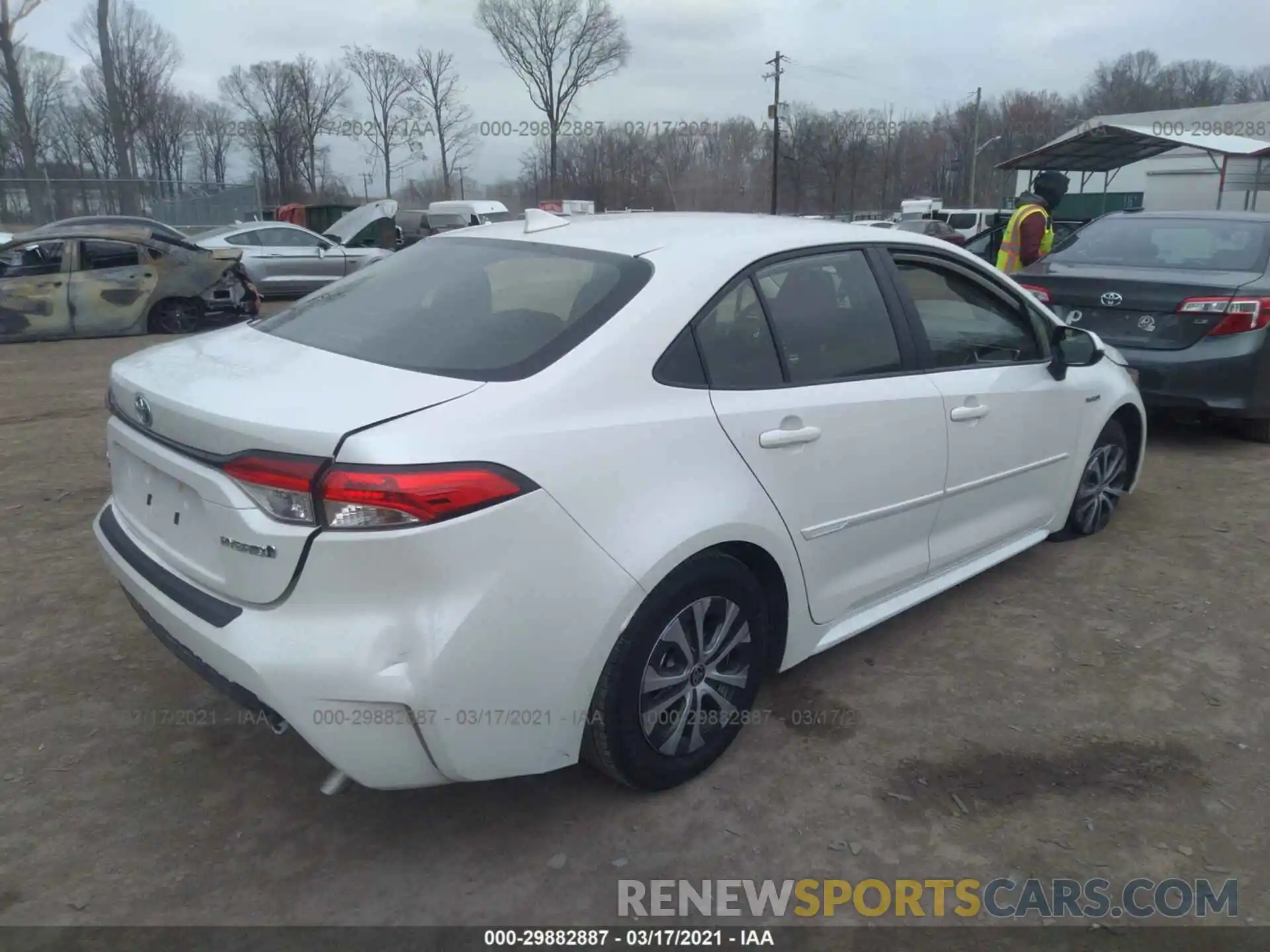 4 Photograph of a damaged car JTDEAMDE7MJ012078 TOYOTA COROLLA 2021