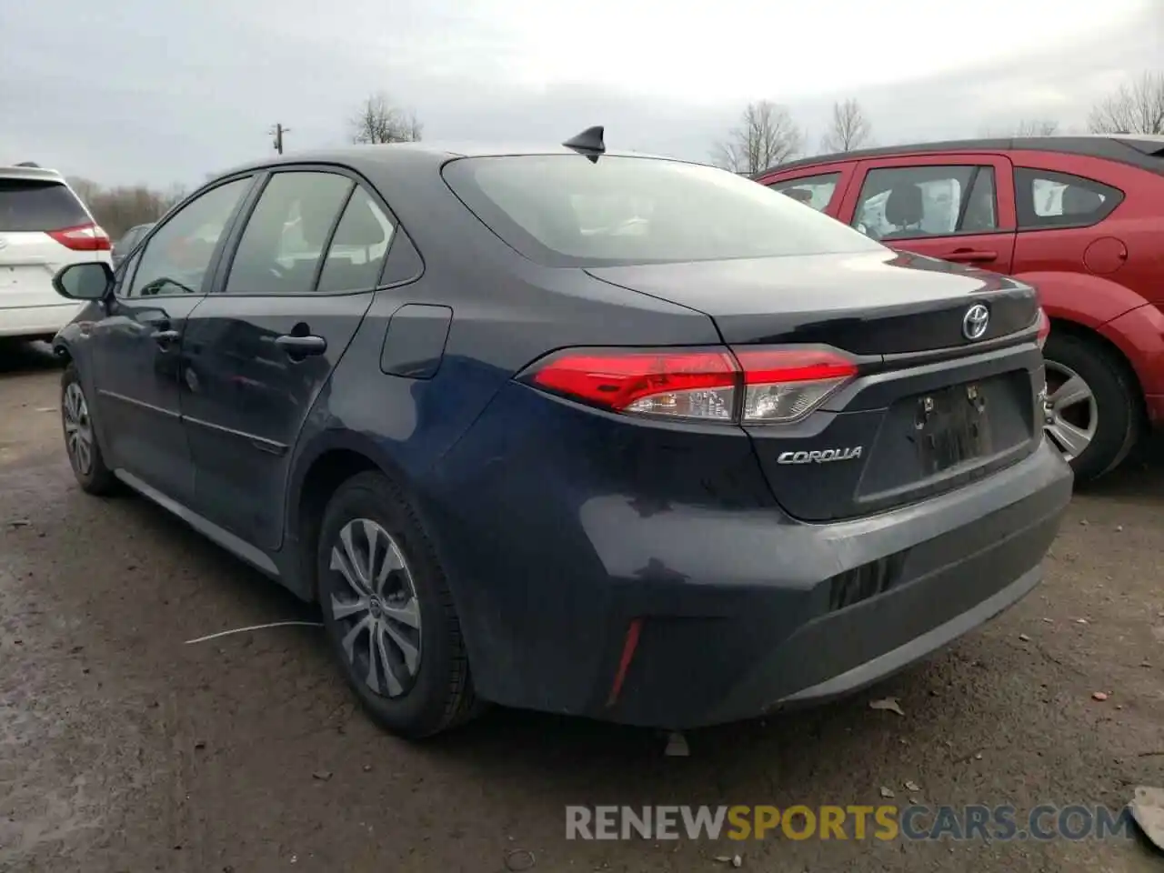 3 Photograph of a damaged car JTDEAMDE7MJ012100 TOYOTA COROLLA 2021