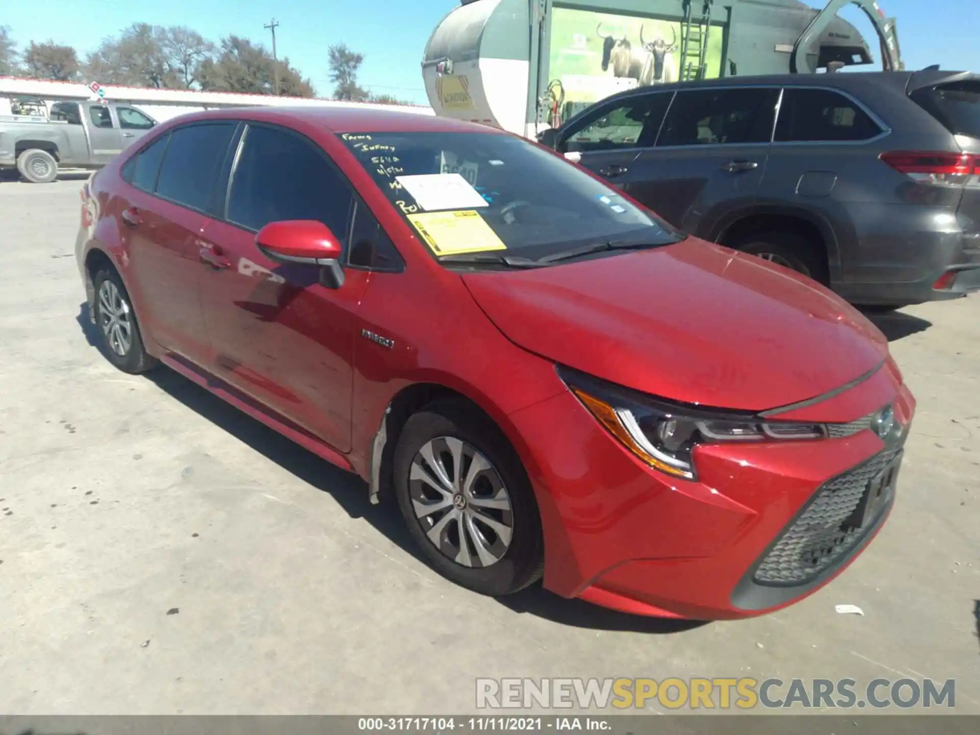 1 Photograph of a damaged car JTDEAMDE7MJ012369 TOYOTA COROLLA 2021