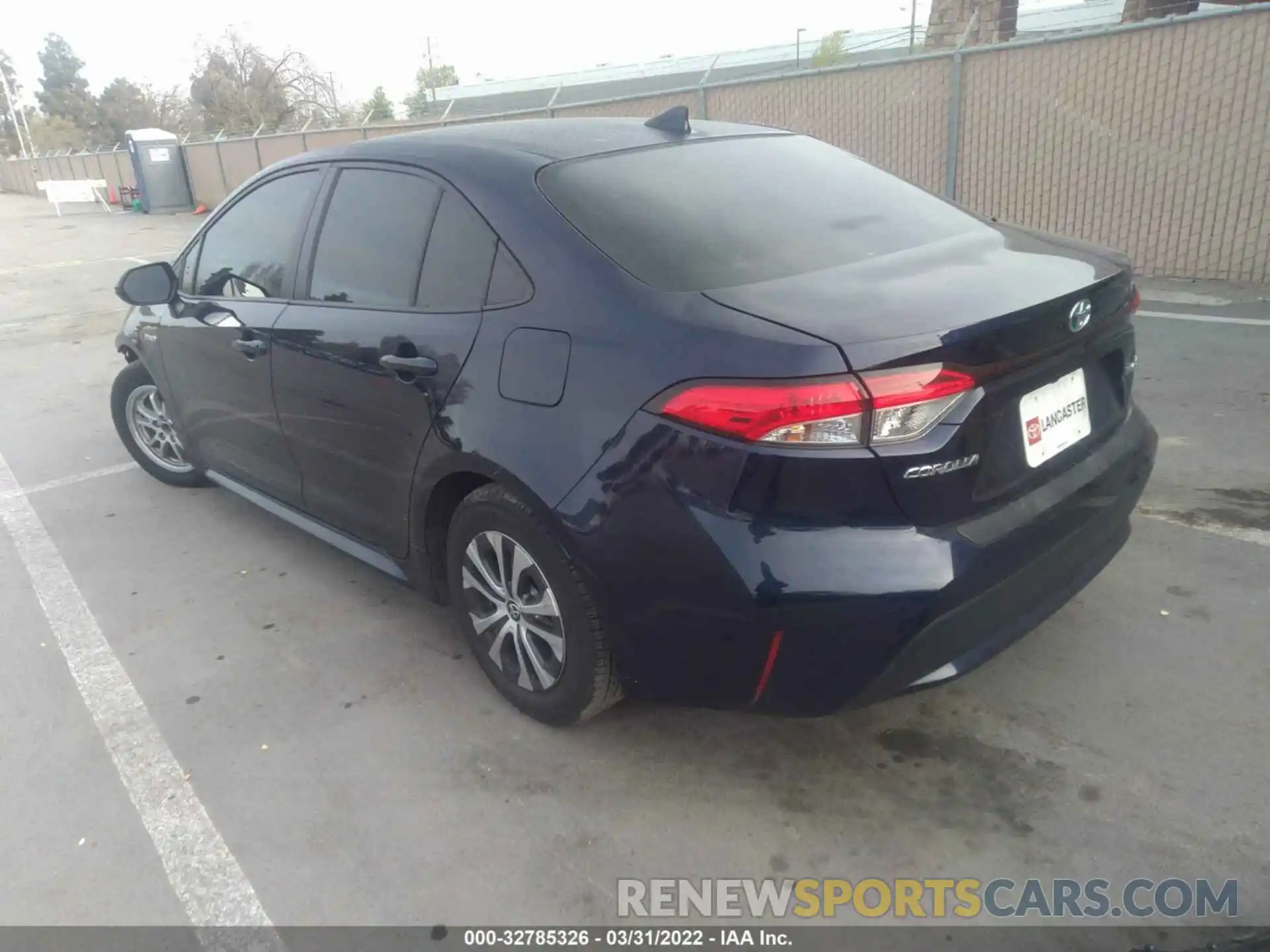 3 Photograph of a damaged car JTDEAMDE7MJ012727 TOYOTA COROLLA 2021