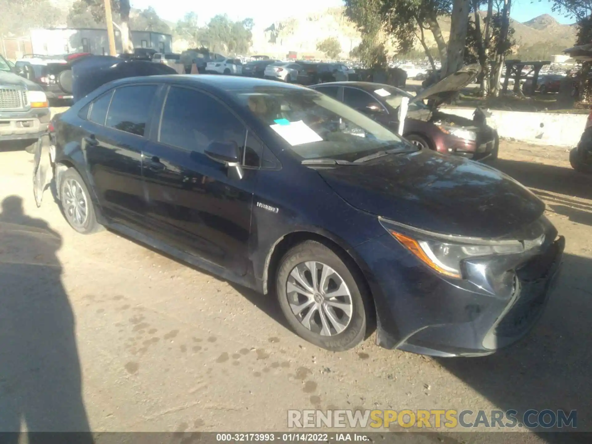 1 Photograph of a damaged car JTDEAMDE7MJ013117 TOYOTA COROLLA 2021